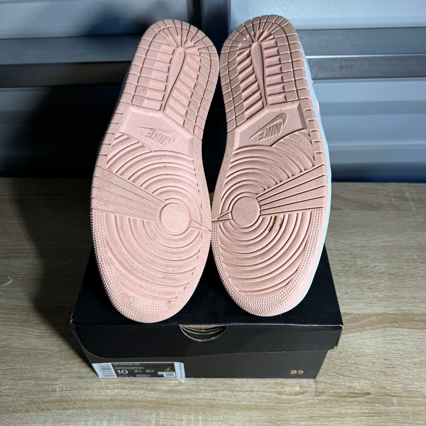 Size 10 - AJ 1 Mid Arctic Orange Black