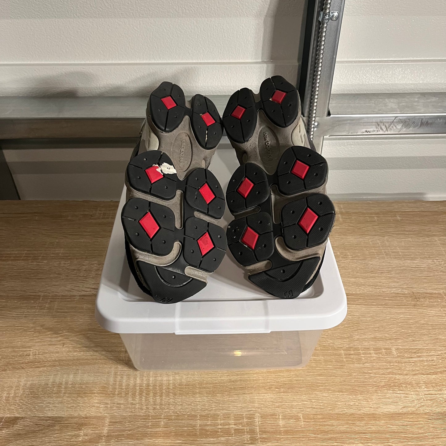 Size 9.5 - NB 9060 Black Castlerock Grey