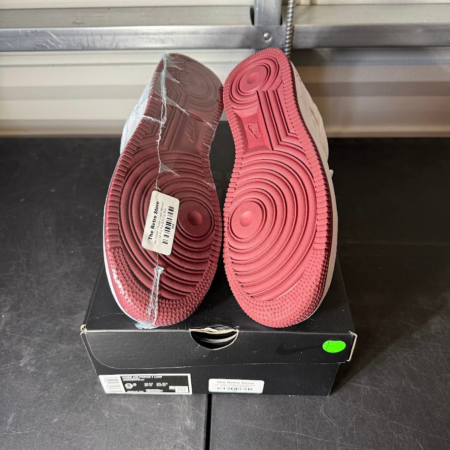 Size 9.5 - AF 1 Low Kobe Bryant Lower Merion Home