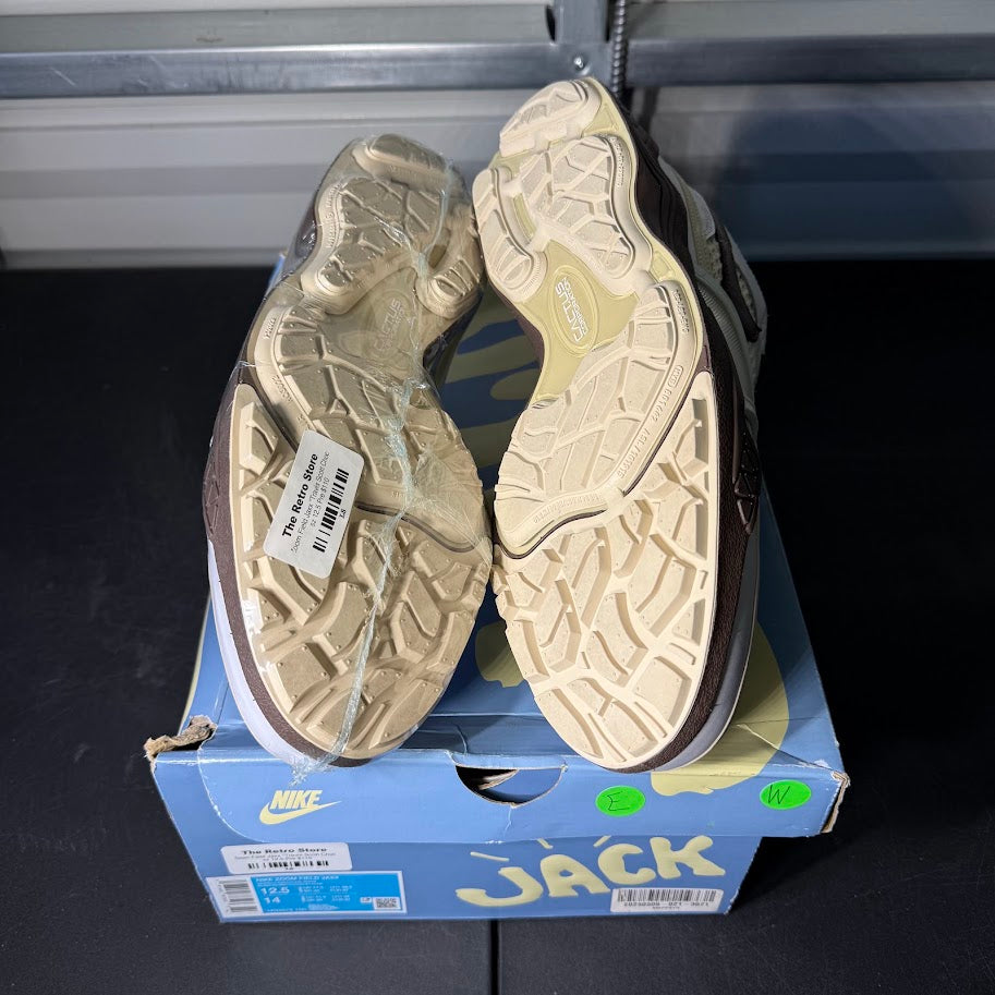 Size 12.5 - Zoom Field Jaxx Travis Scott Light Chocolate