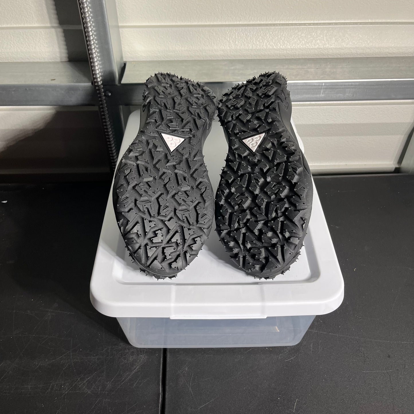 Size 8.5 - ACG Mountain Fly 2 Low