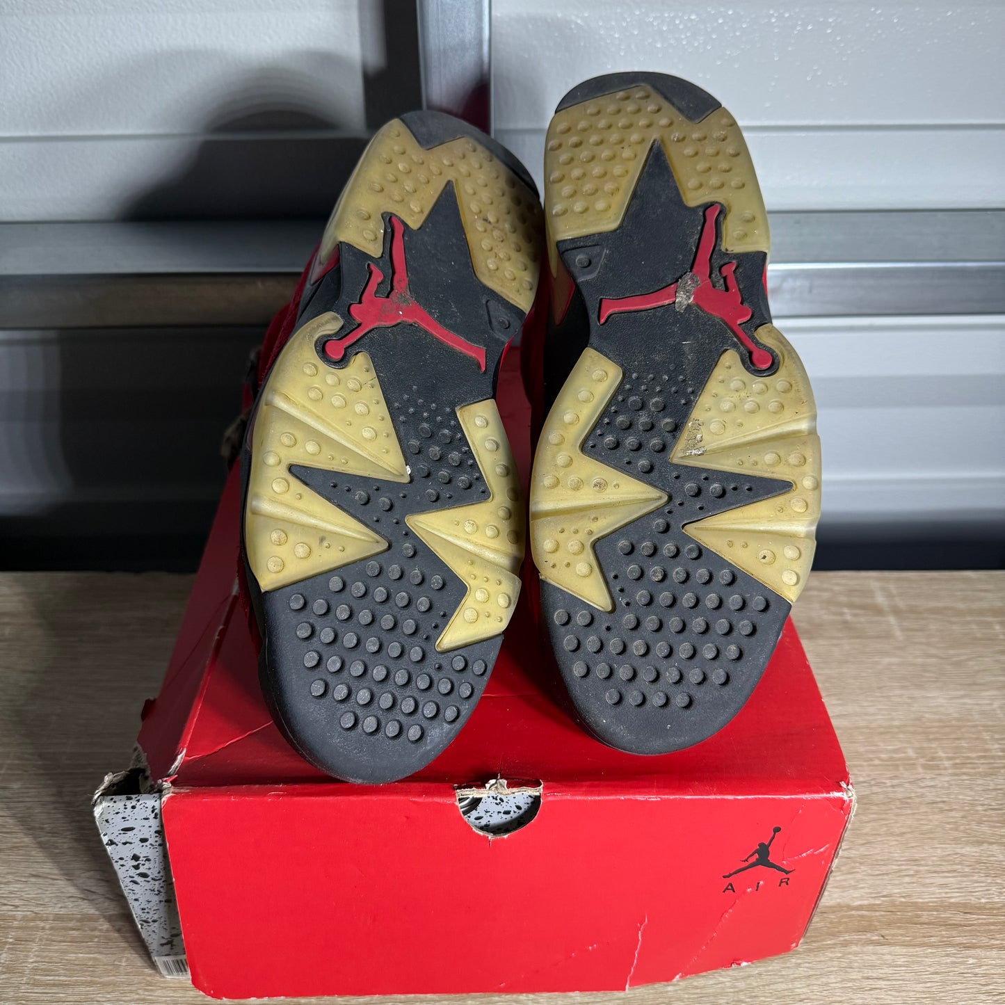 Size 10.5 - AJ 6 Retro Toro Bravo