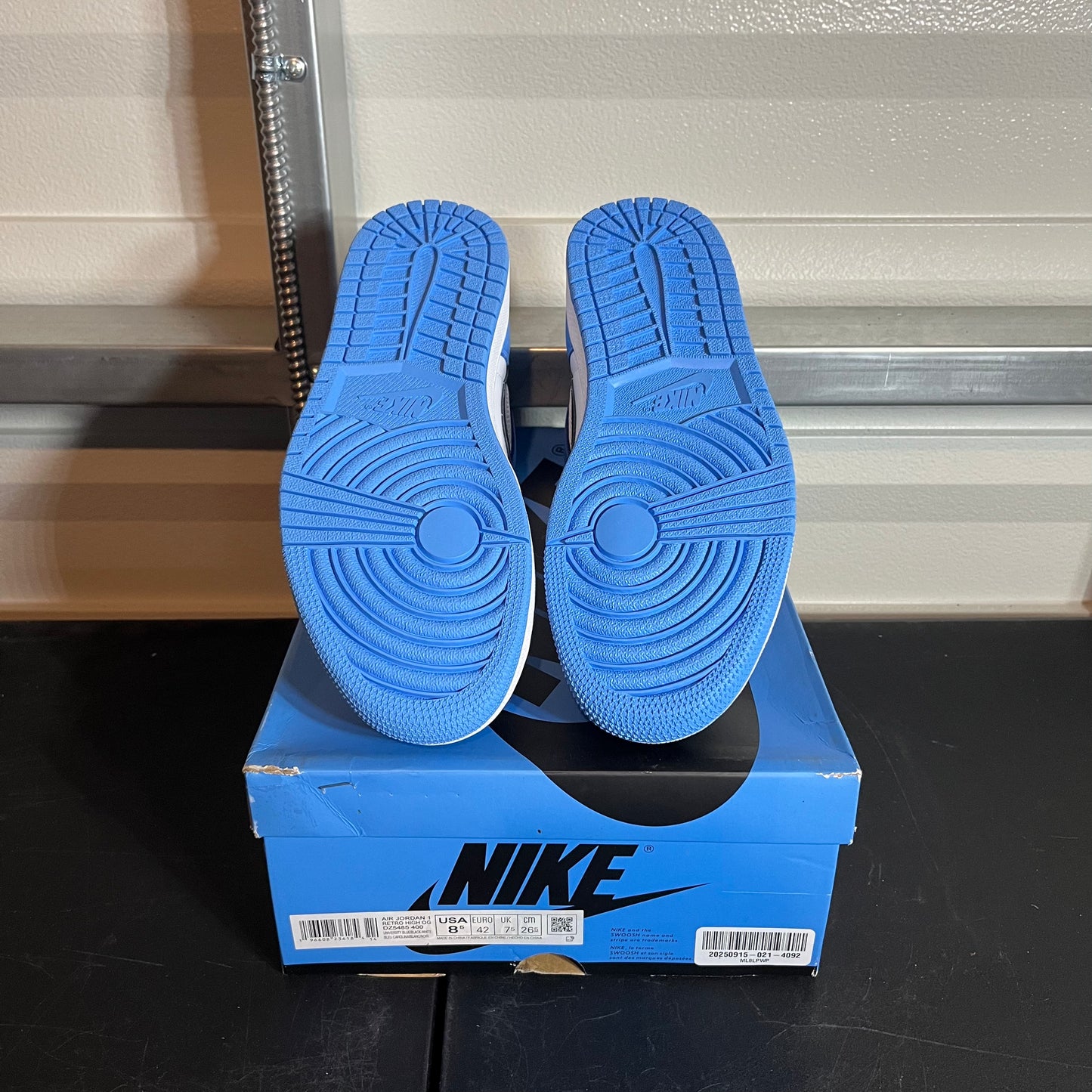 Size 8.5 - AJ 1 Retro High UNC Toe