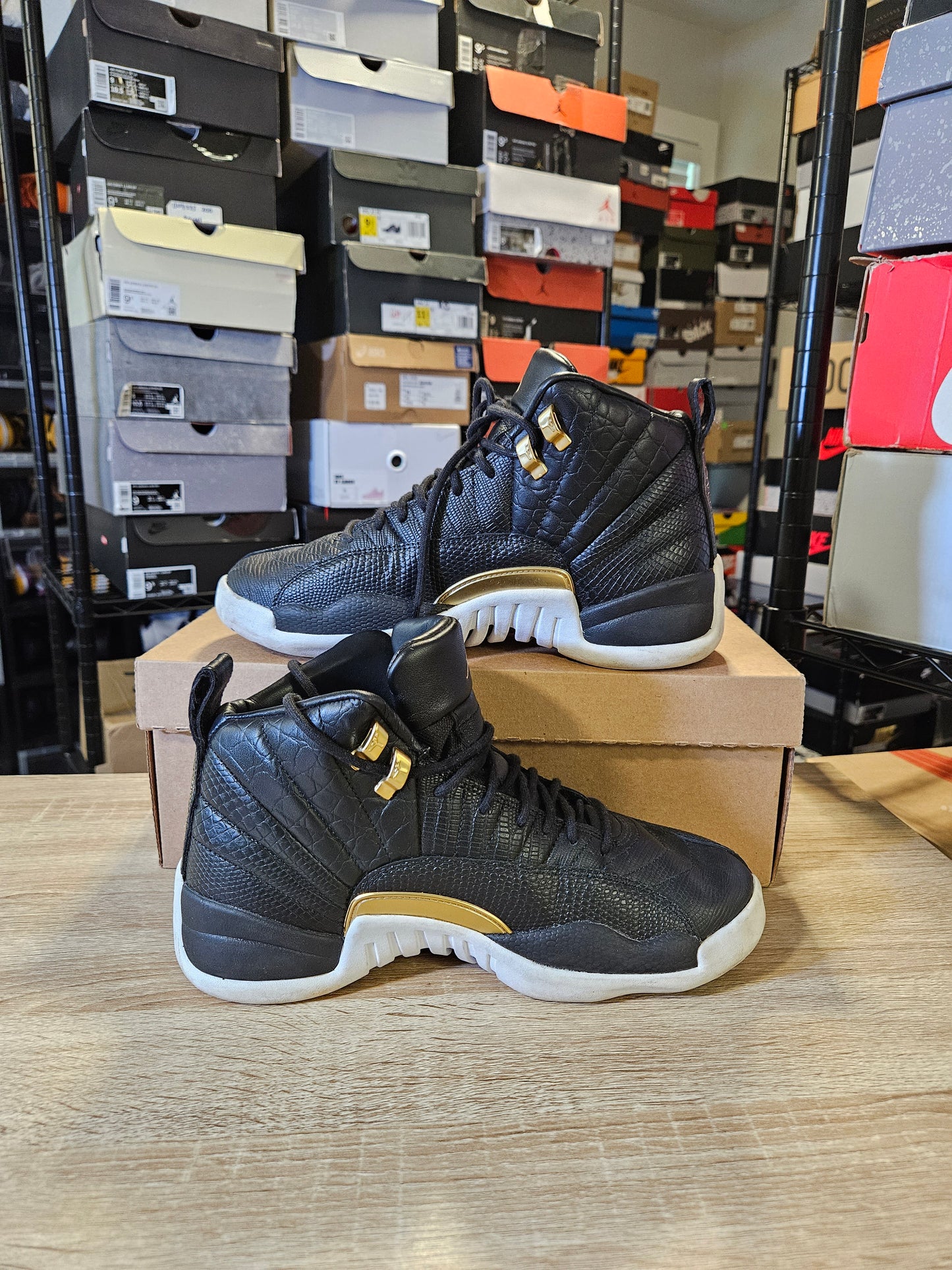 Size 7.5 M - AJ Retro 12 Reptile Black Metallic