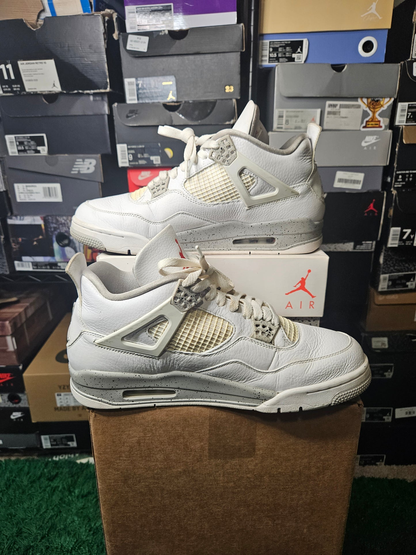 Size 11 - AJ 4 Retro Mid White Oreo