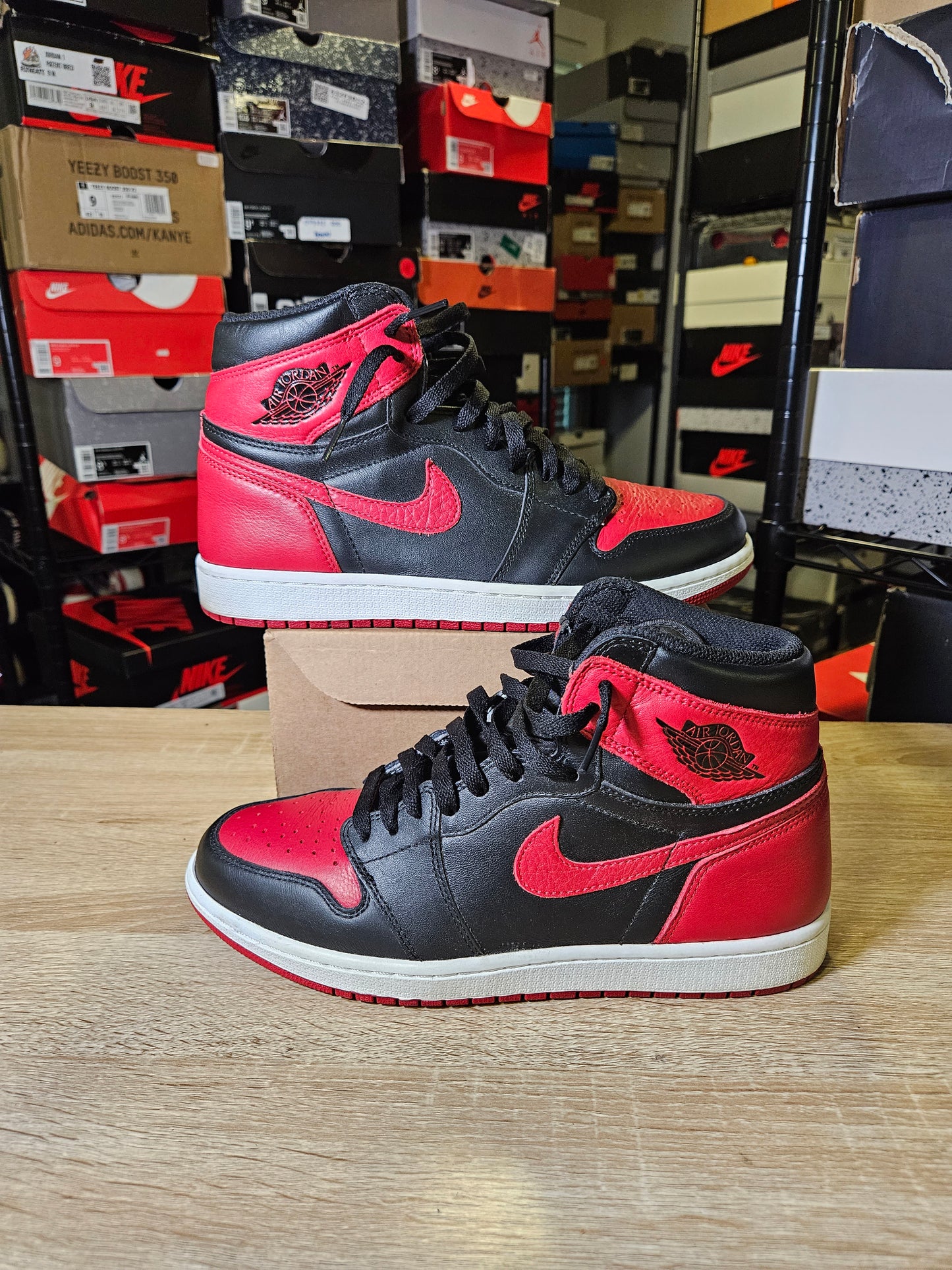 Size 10 - AJ 1 Retro OG High Banned, Bred