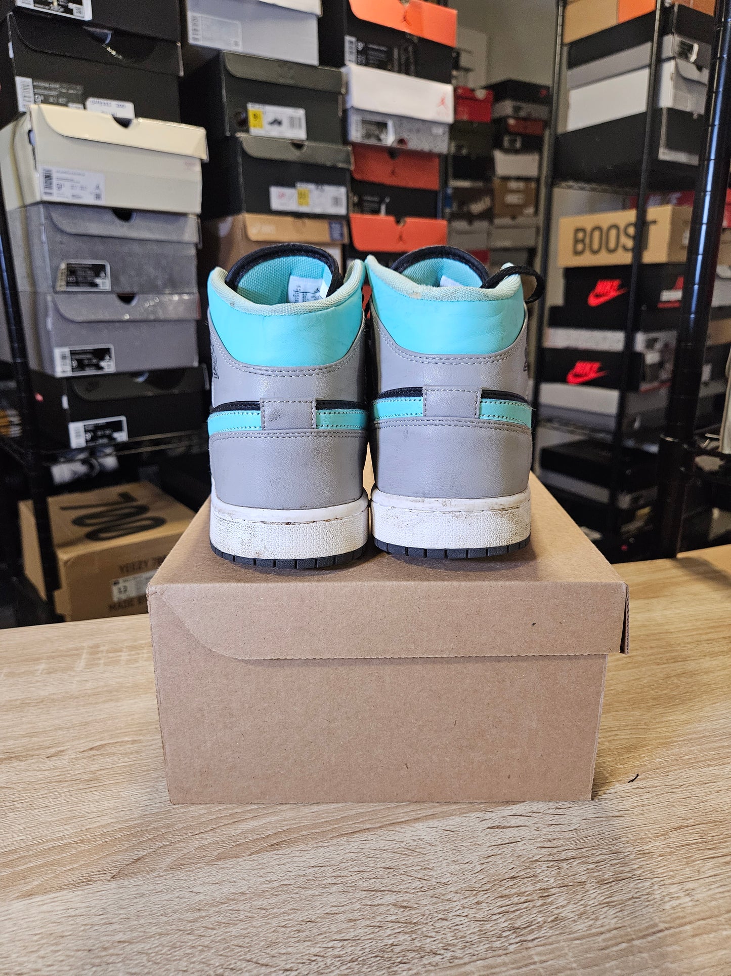 Size 9.5 - AJ 1 Mid Grey Aqua