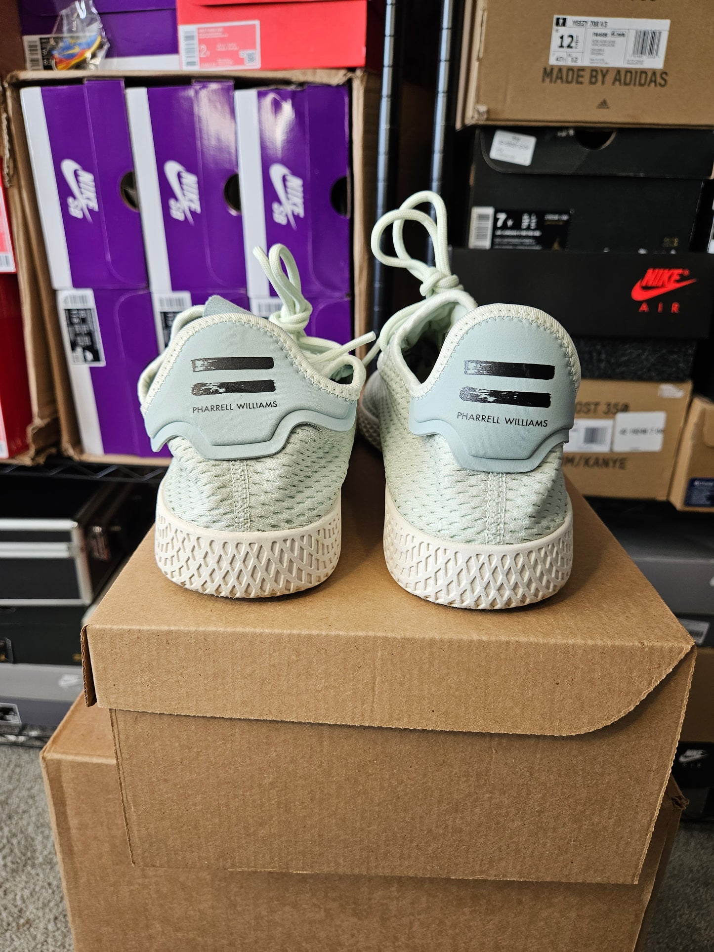 Size 10.5 - Pharrell x Tennis Hu Linen Green