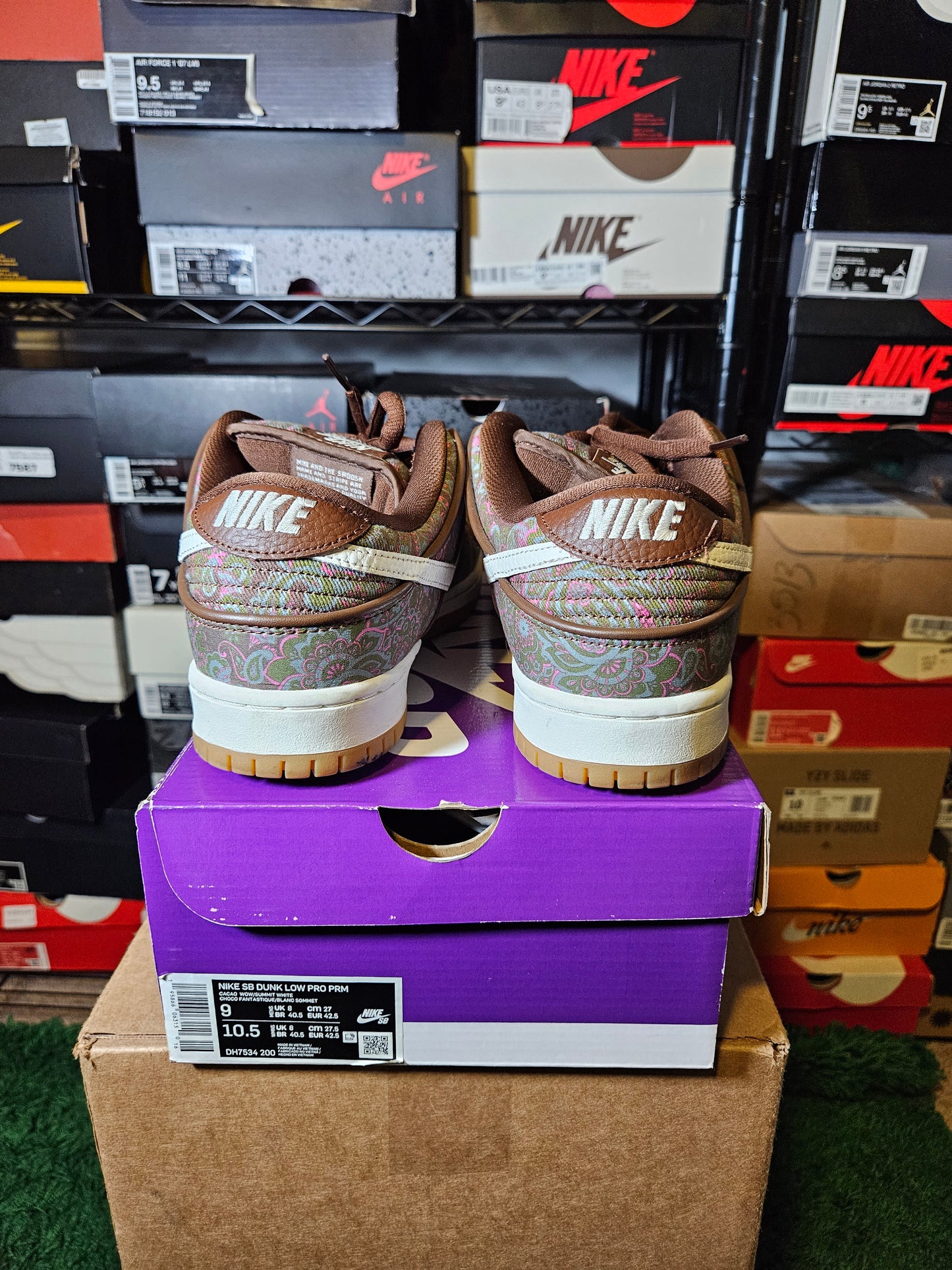 Size 9 - SB Dunk Low Pro Paisley Brown