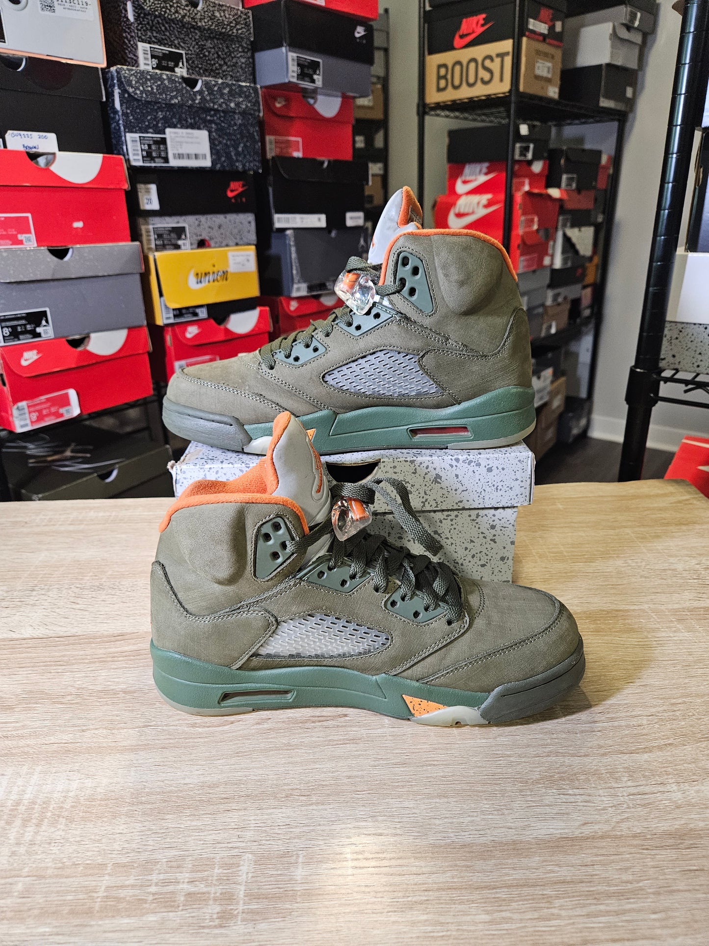 Size 8.5 - AJ 5 Retro 2024 Olive