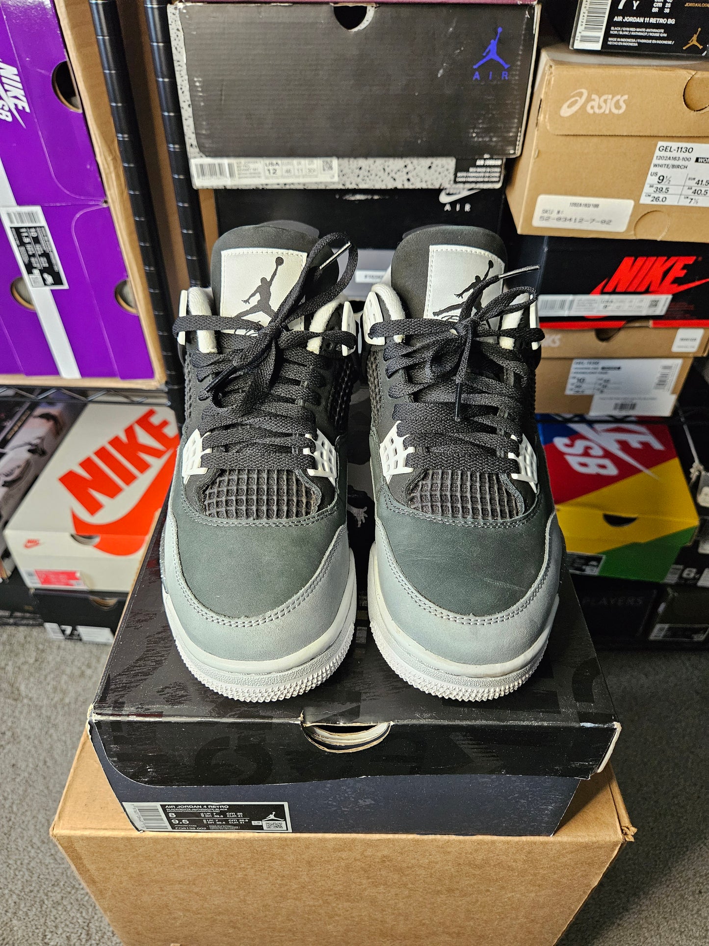 Size 8 - AJ 4 Retro 2024 Fear