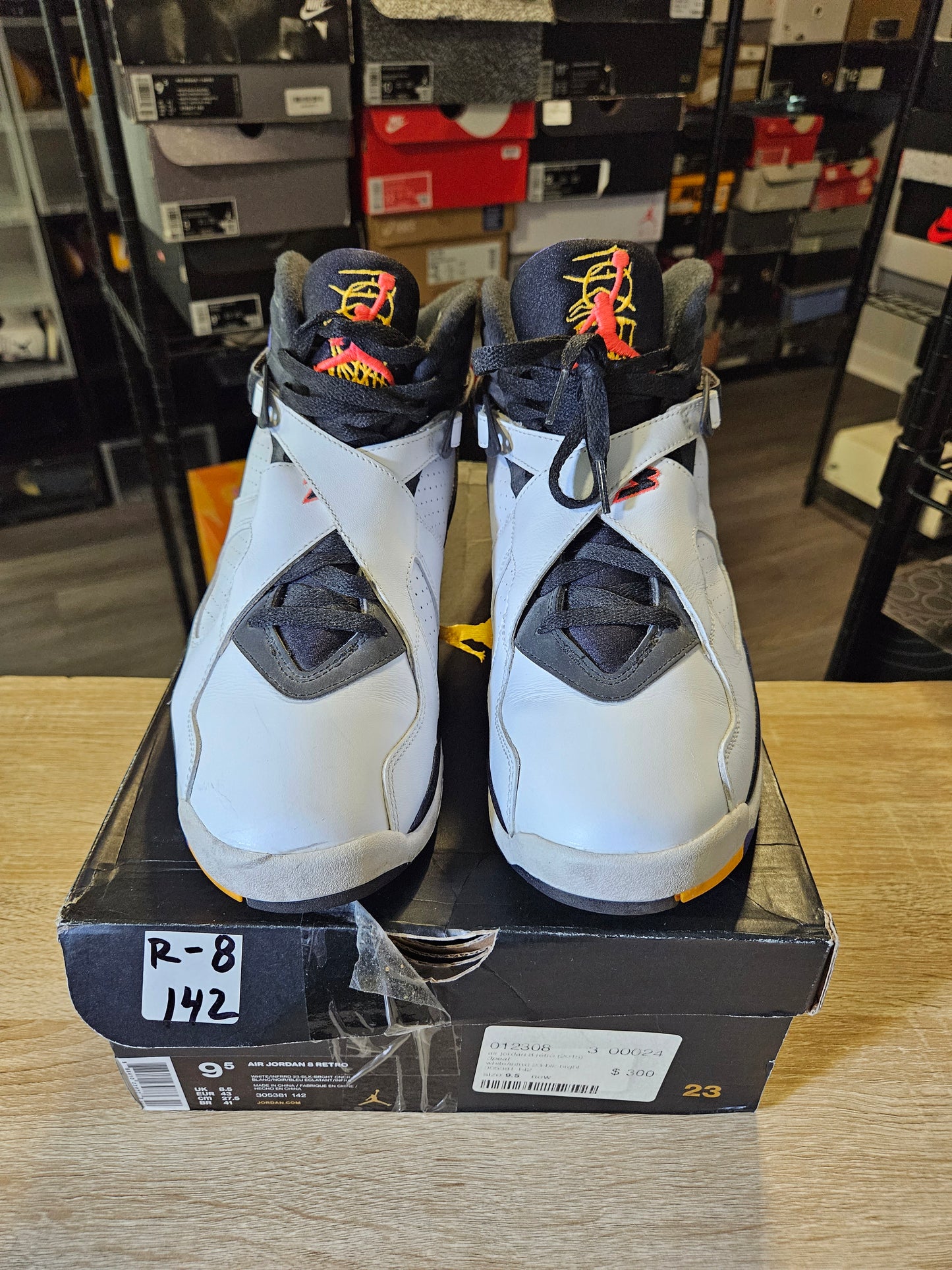 Size 9.5 - AJ 8 Three-Peat