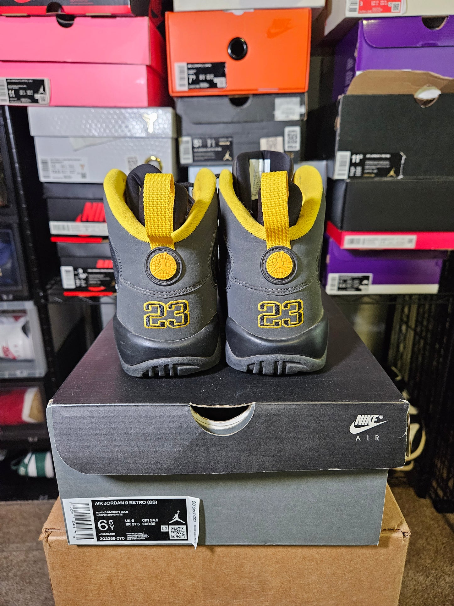 Size 6.5 - Jordan 9 Retro Charcoal