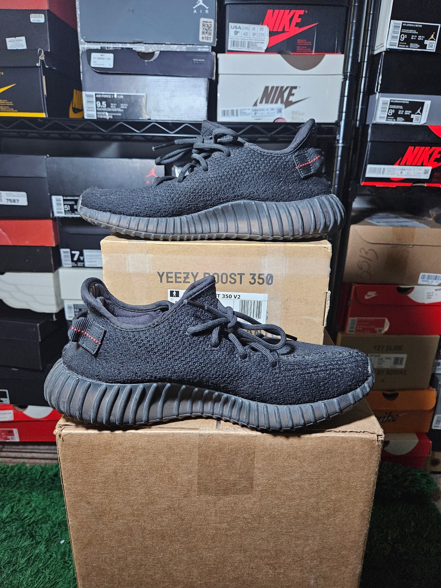 Size 8 - YZY Boost 350 V2 Low Bred