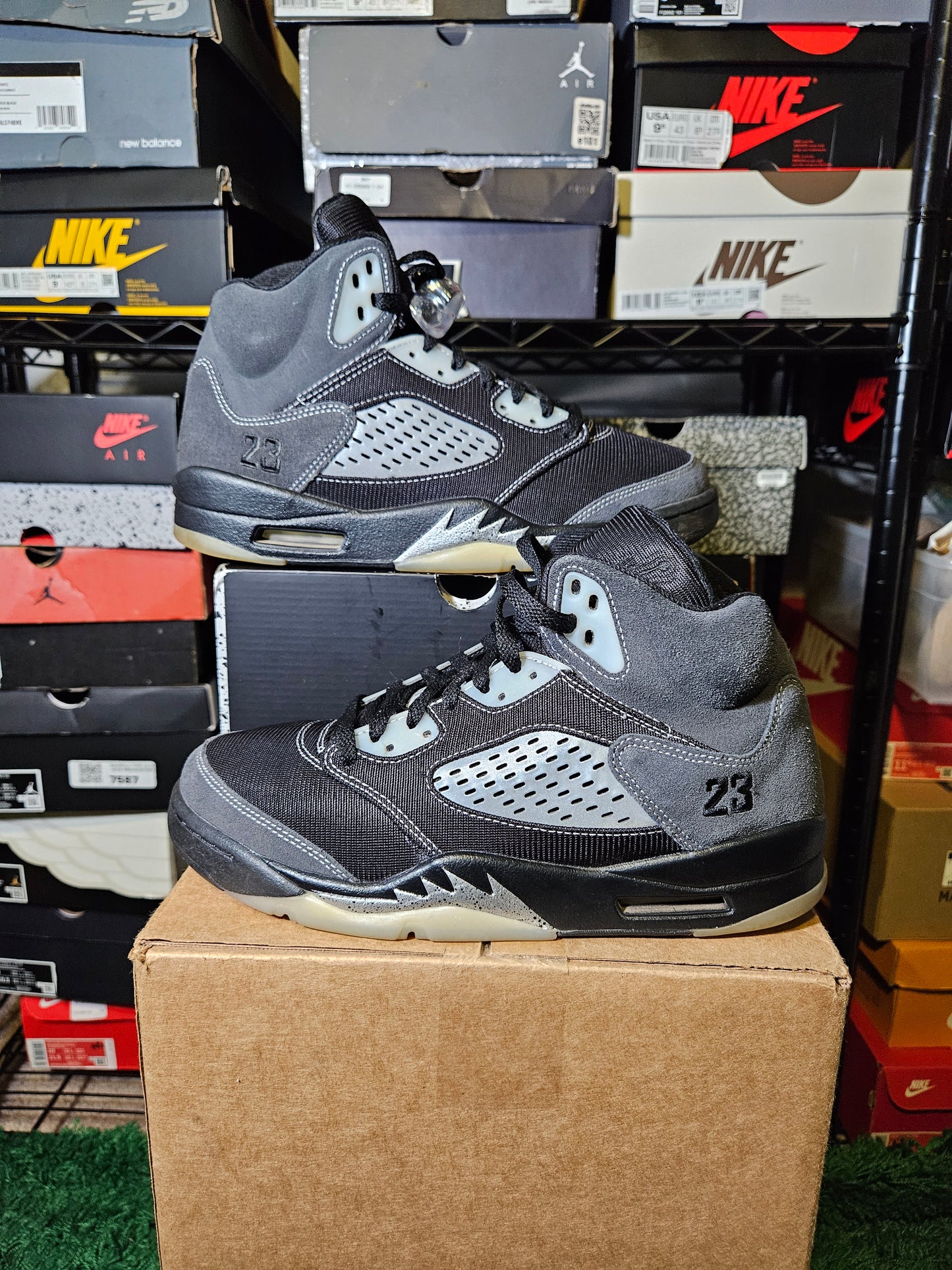 Size 9.5 - AJ 5 Retro Anthracite