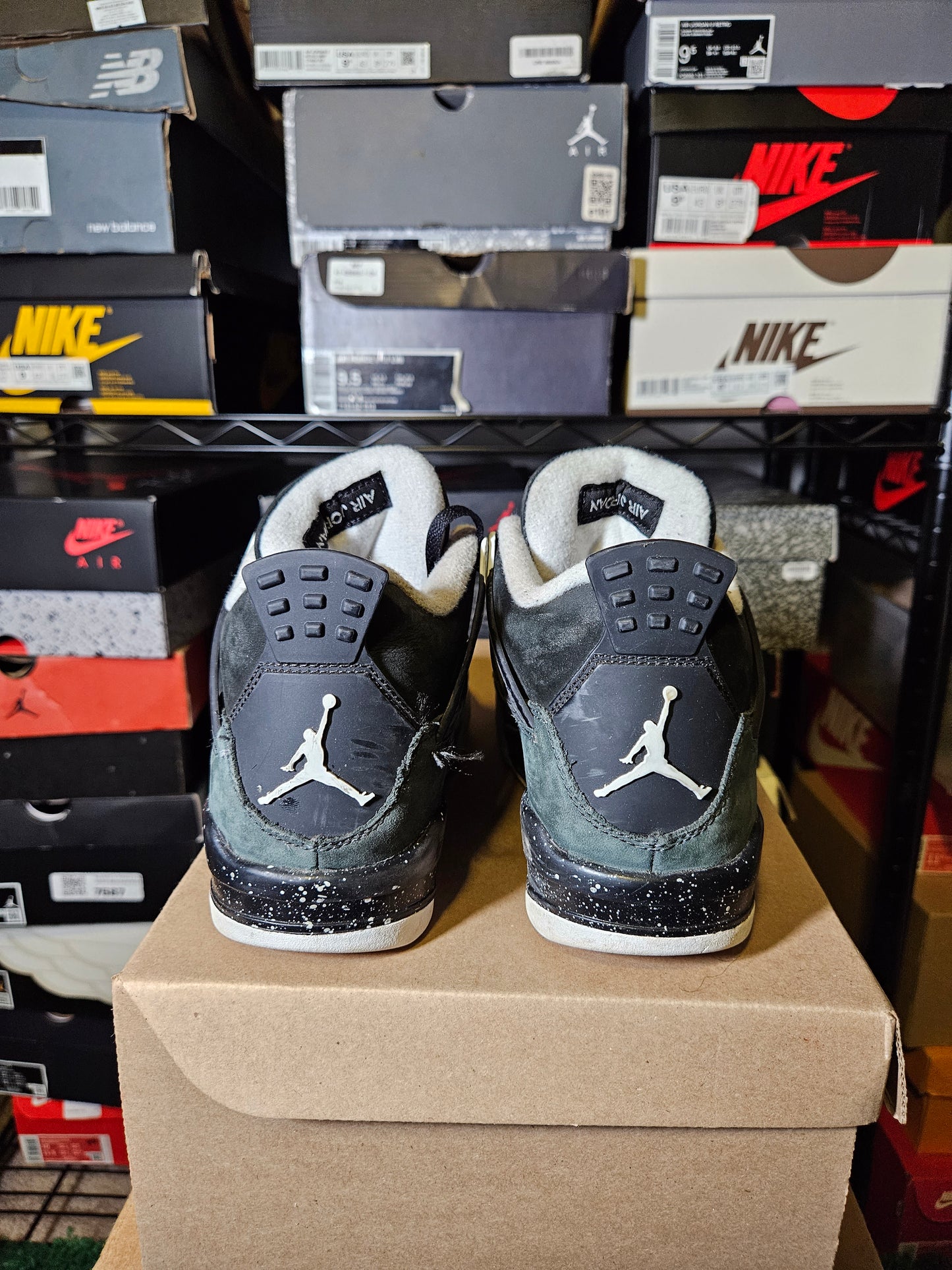 Size 4 - AJ 4 Retro 2024 Fear