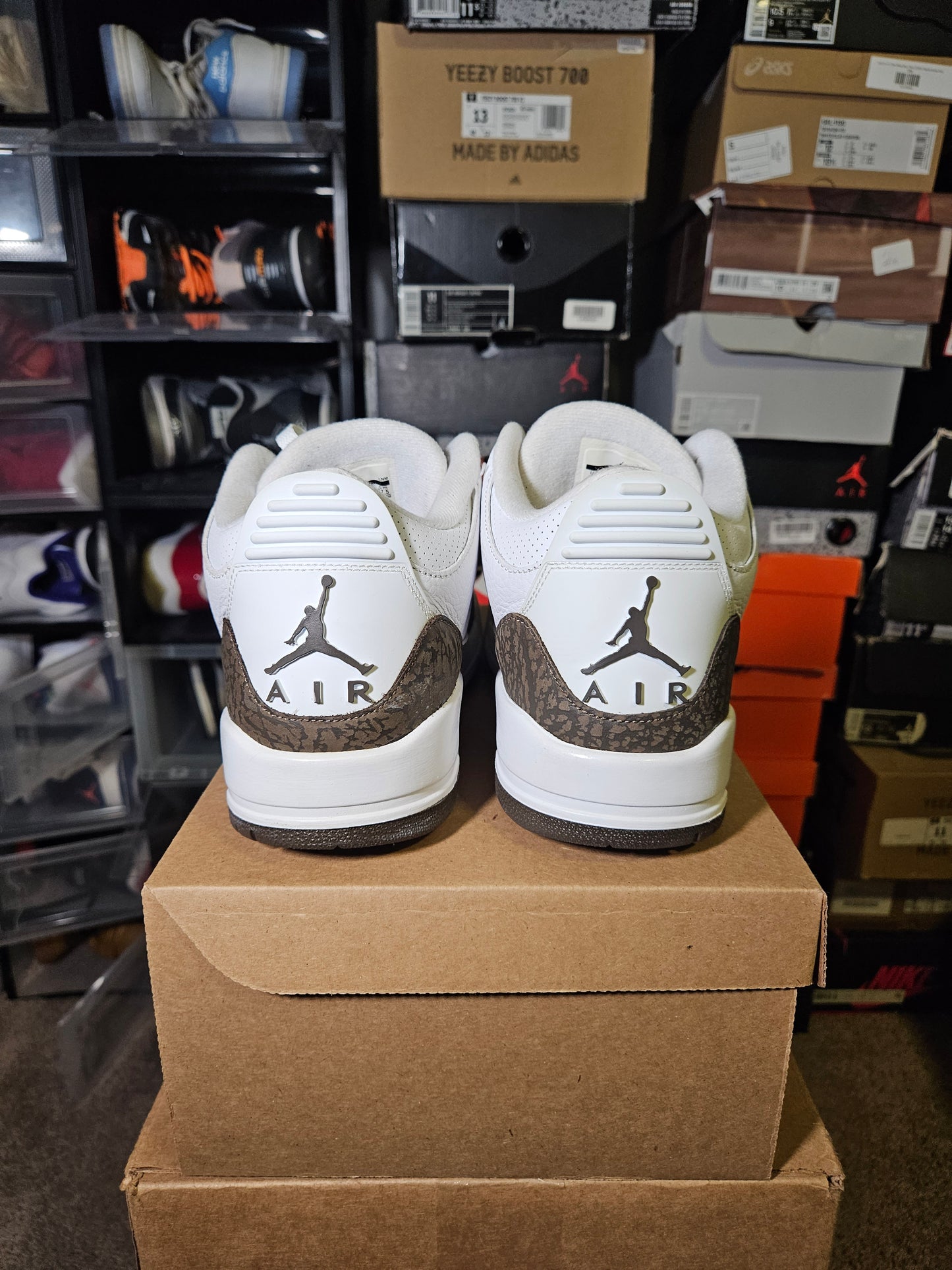 Size 9.5 - AJ 3 Retro 2018 Mocha