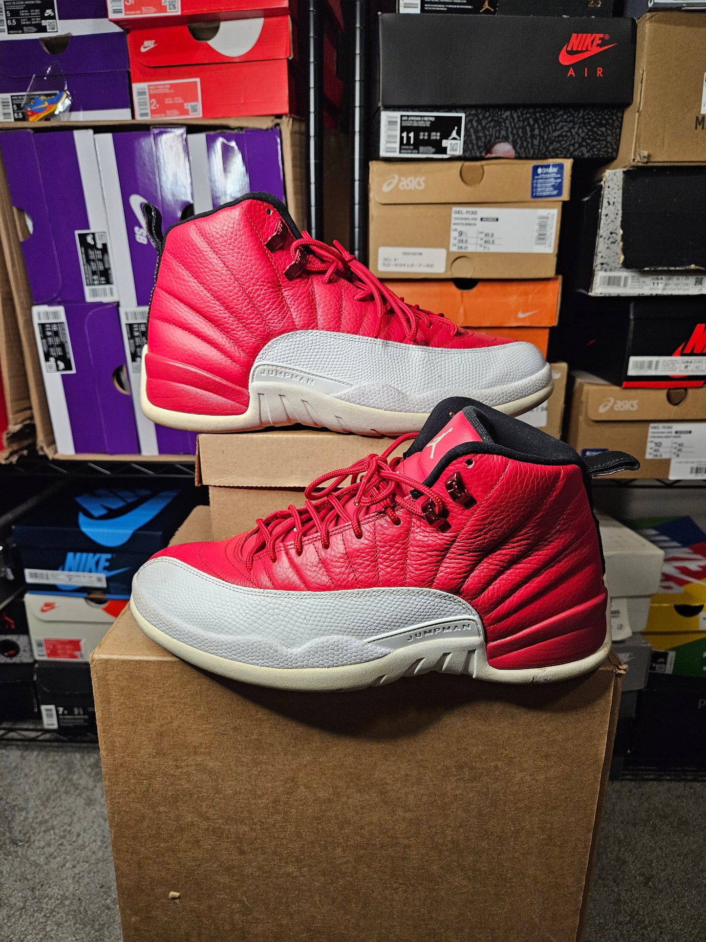 Size 10.5 - AJ 12 Retro Gym Red