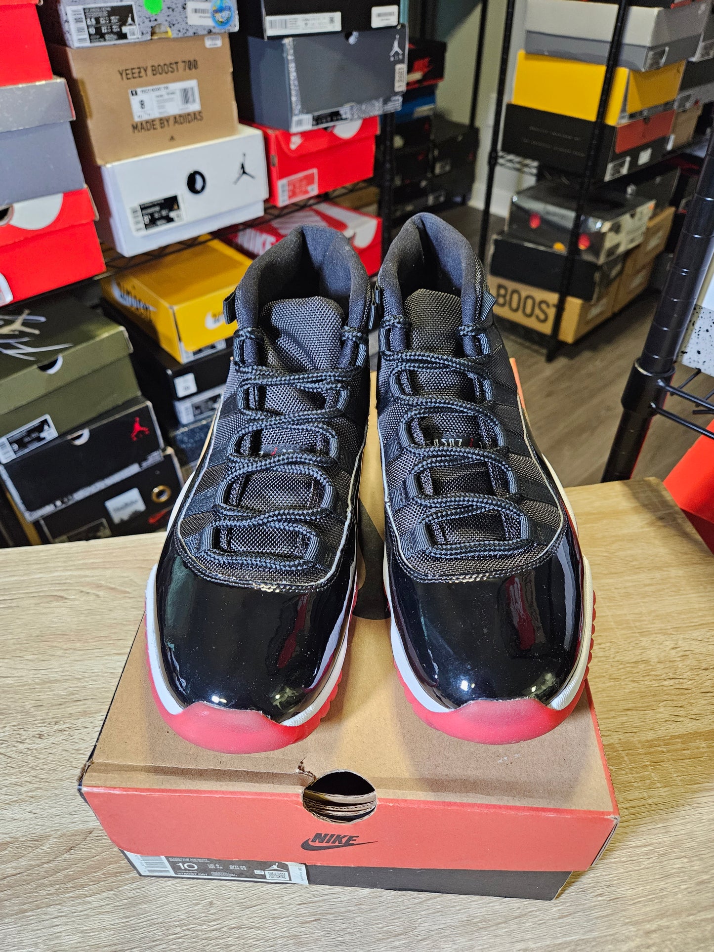 Size 10 - AJ 11 Retro High Bred