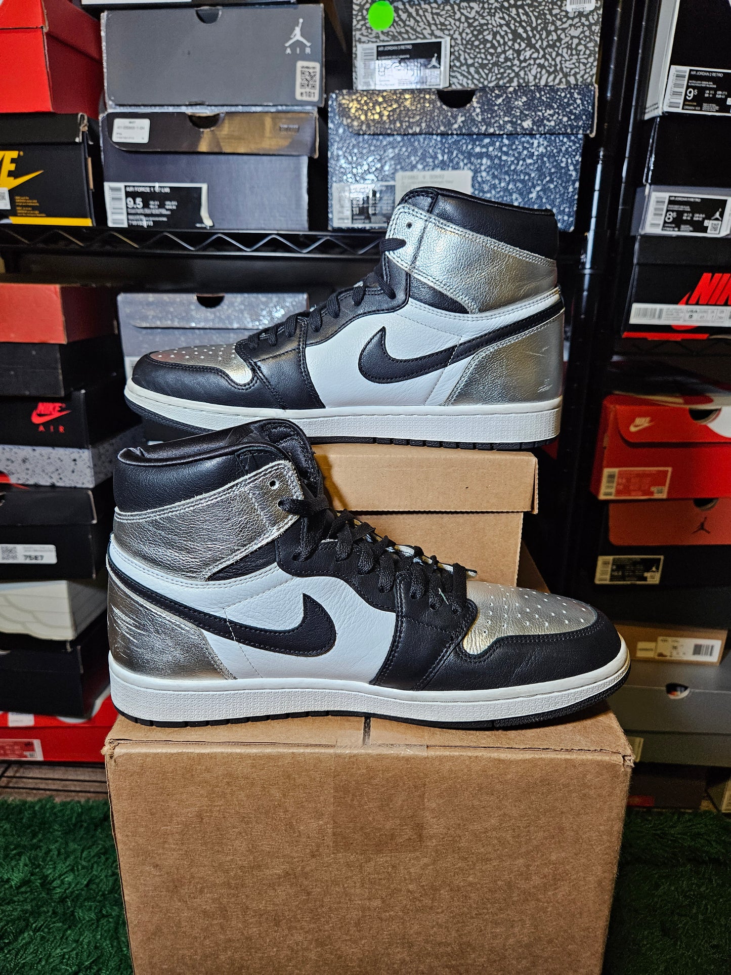Size 12W10.5M - AJ 1 High OG Metallic Silver