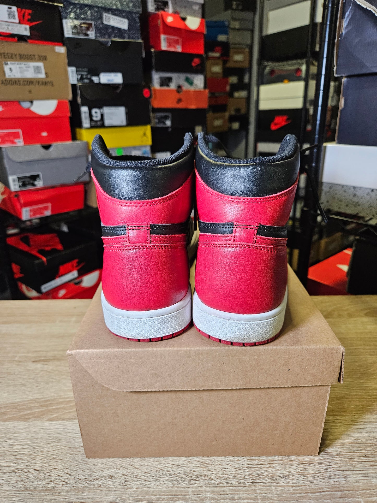 Size 10 - AJ 1 Retro OG High Banned, Bred