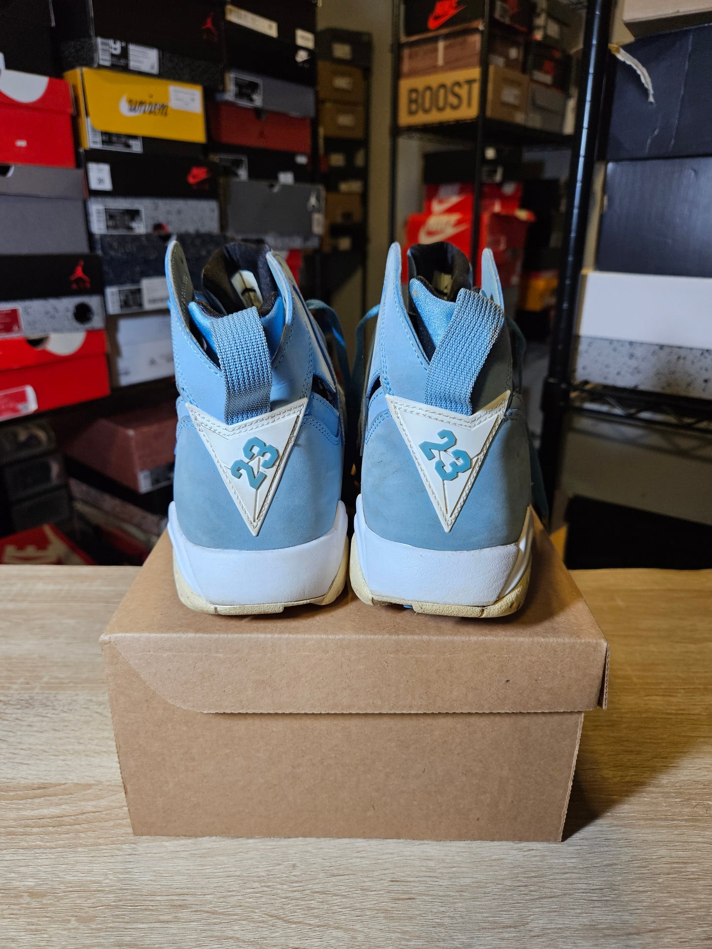 Size 9.5 - AJ 7 Retro Pantone