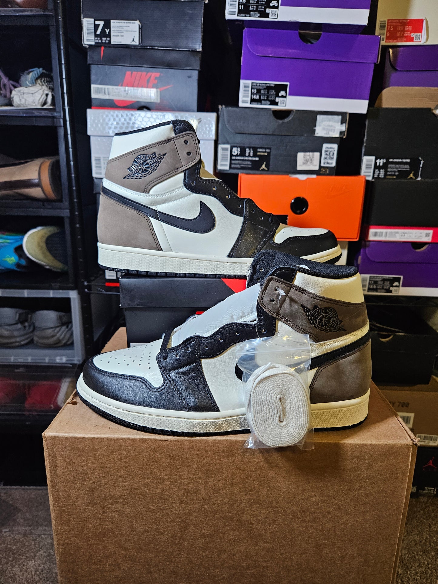 Size 10 - AJ 1 Retro OG High Dark Mocha