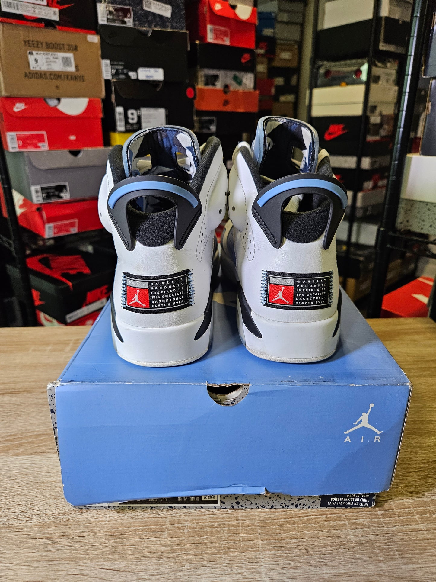 Size 9.5 - AJ 6 Retro UNC