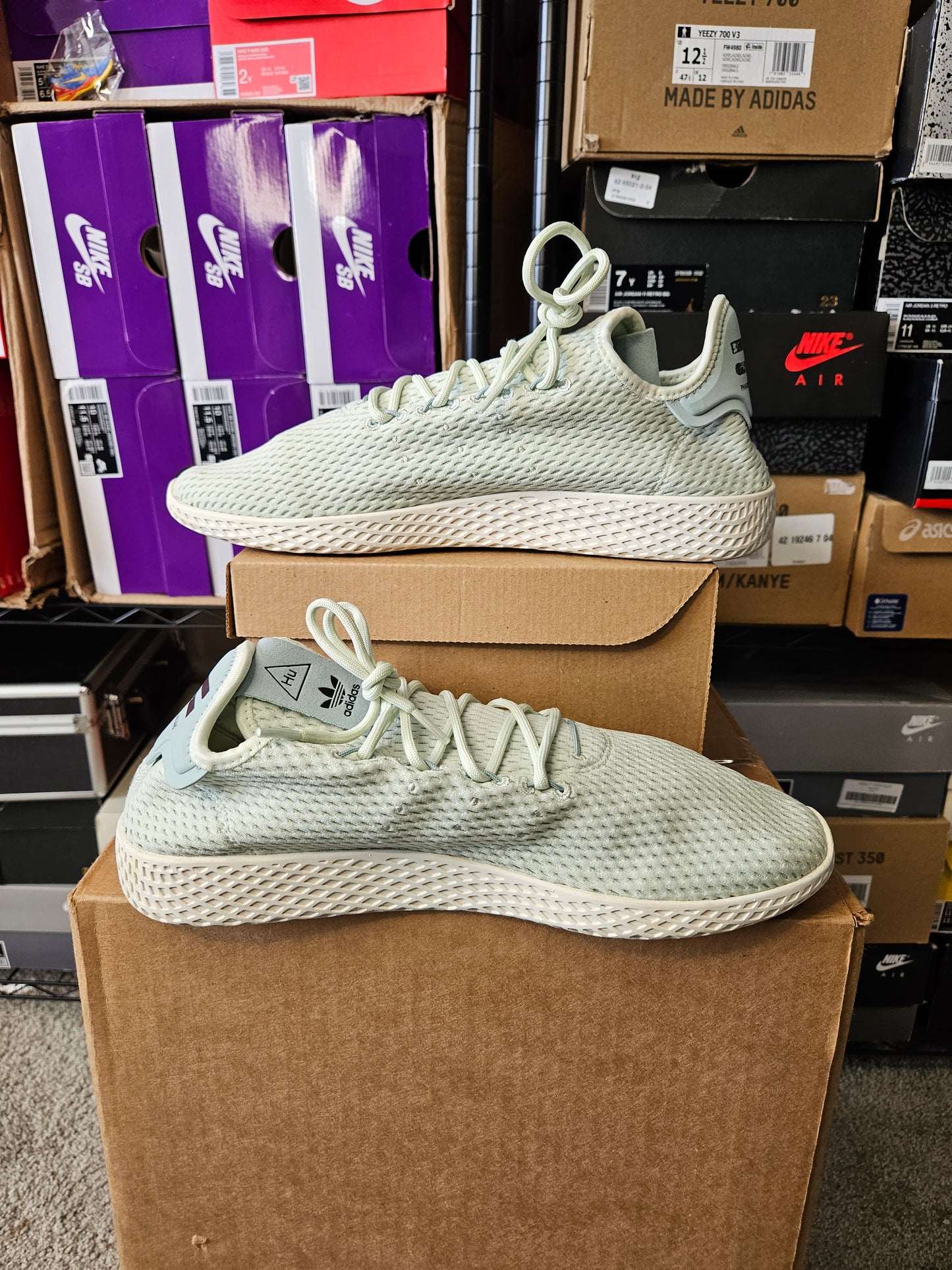 Size 10.5 - Pharrell x Tennis Hu Linen Green