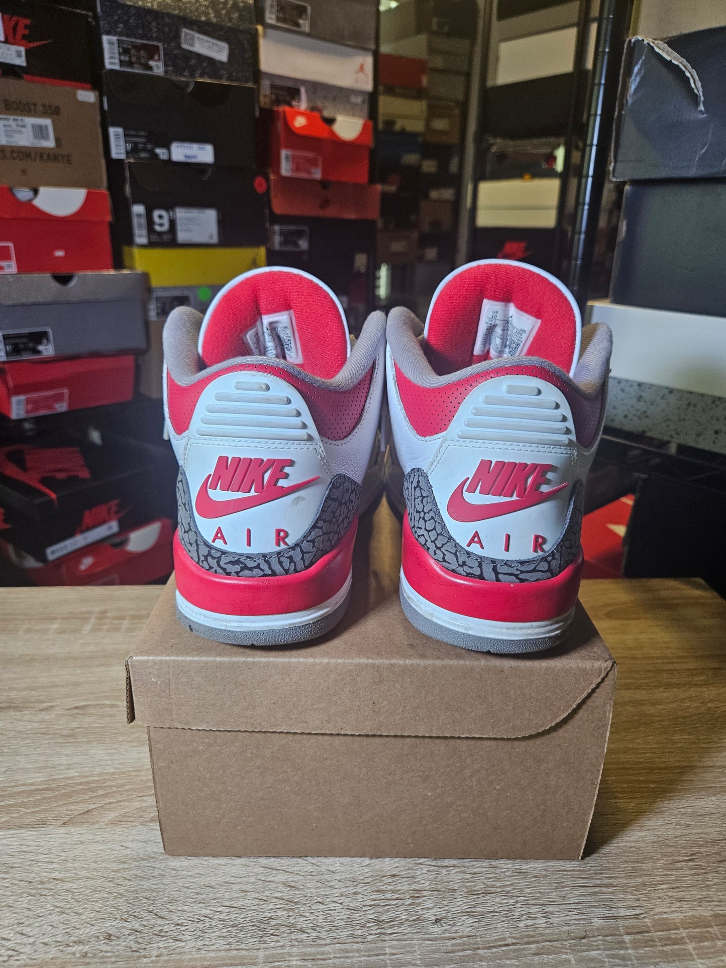 Size 10 - AJ 3 Retro Mid Fire Red