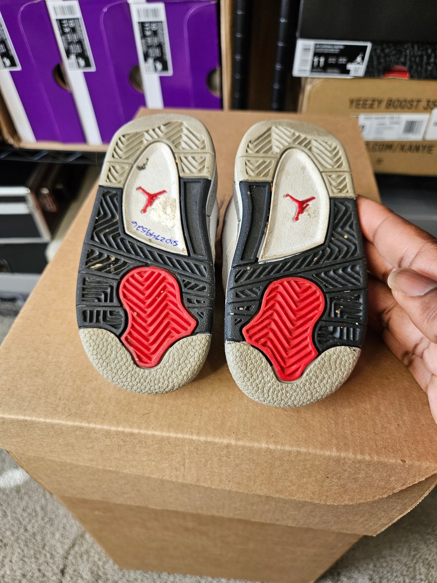 Size 5C - AJ 4 Retro OG Mid White Cement