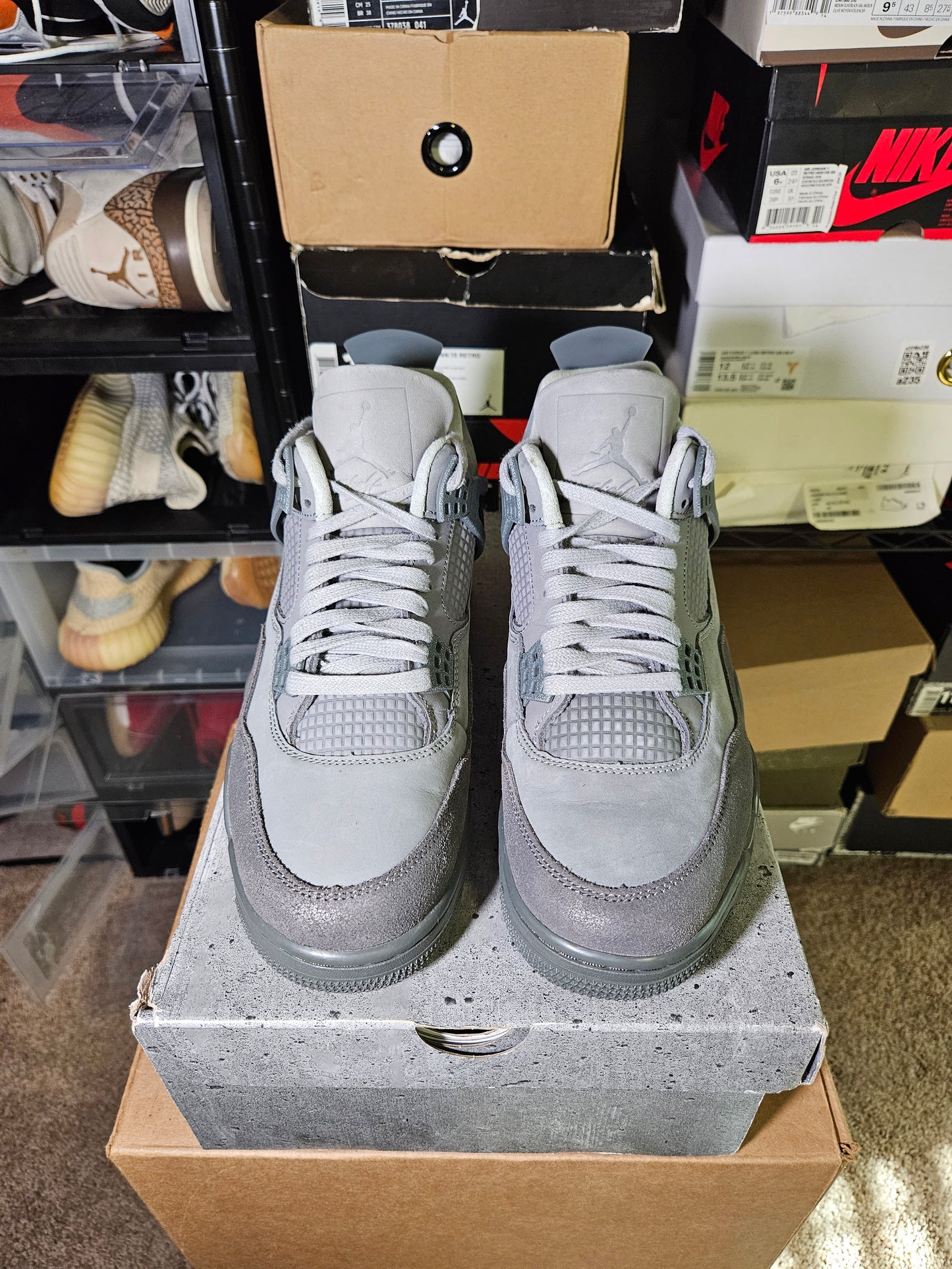 Size 9 - AJ 4 Retro SE Wet Cement