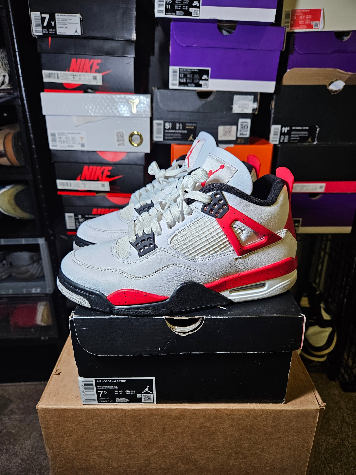 Size 7.5 - AJ 4 Retro Mid Red Cement