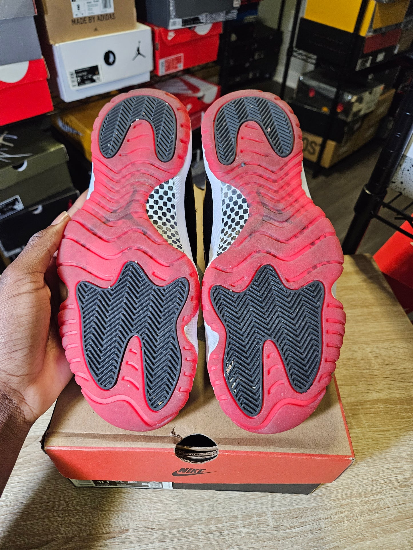 Size 10 - AJ 11 Retro High Bred