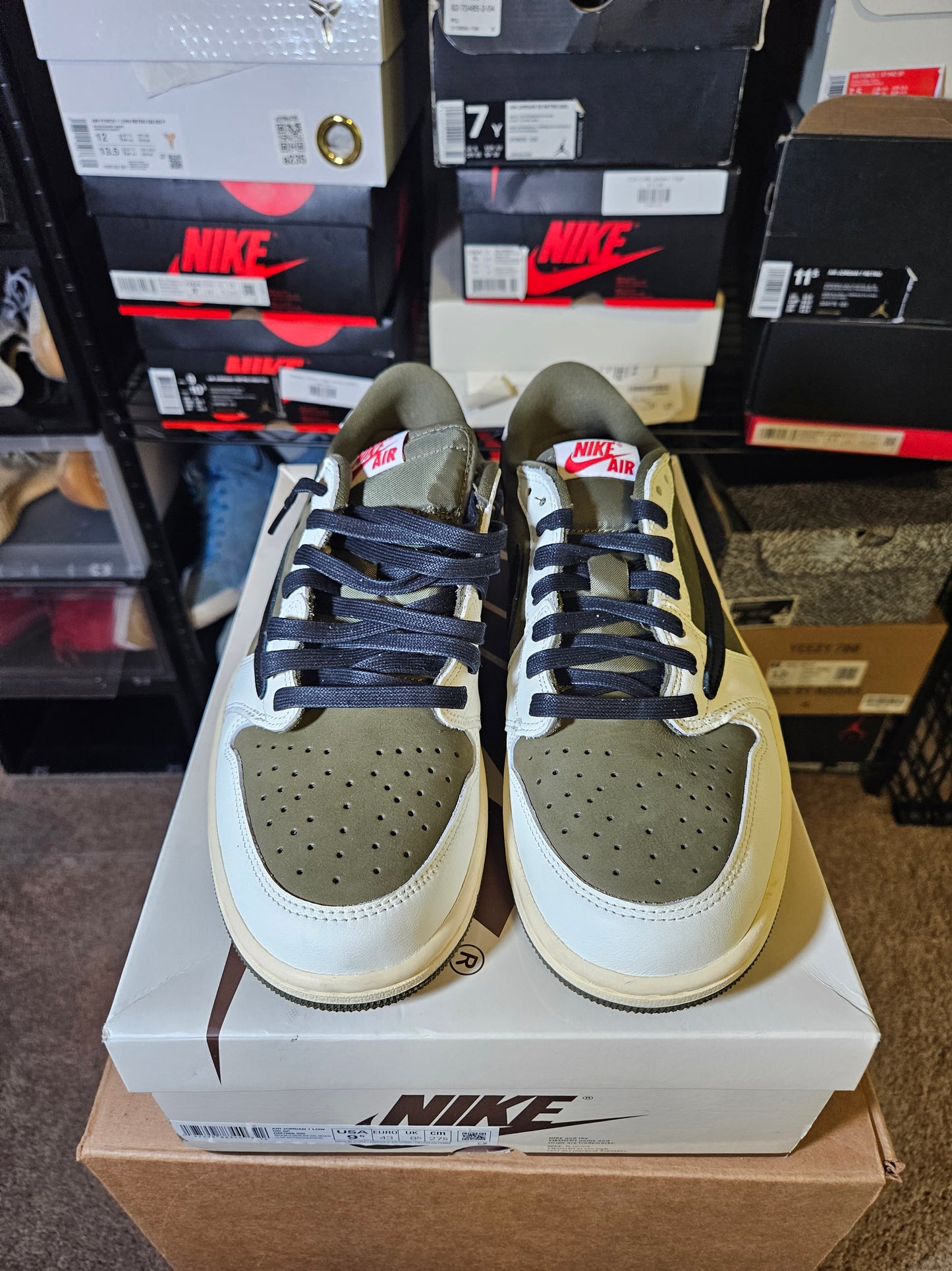 Size 9.5 - AJ 1 Low Travis Scott Olive