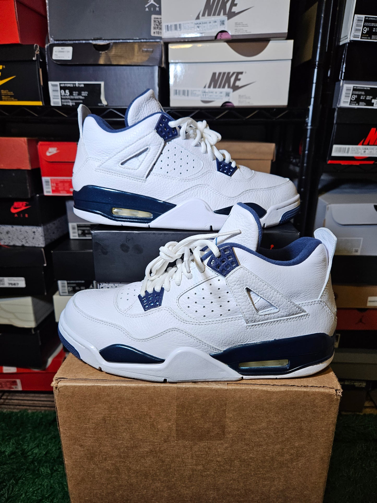 Size 10 - AJ 4 Retro LS Columbia