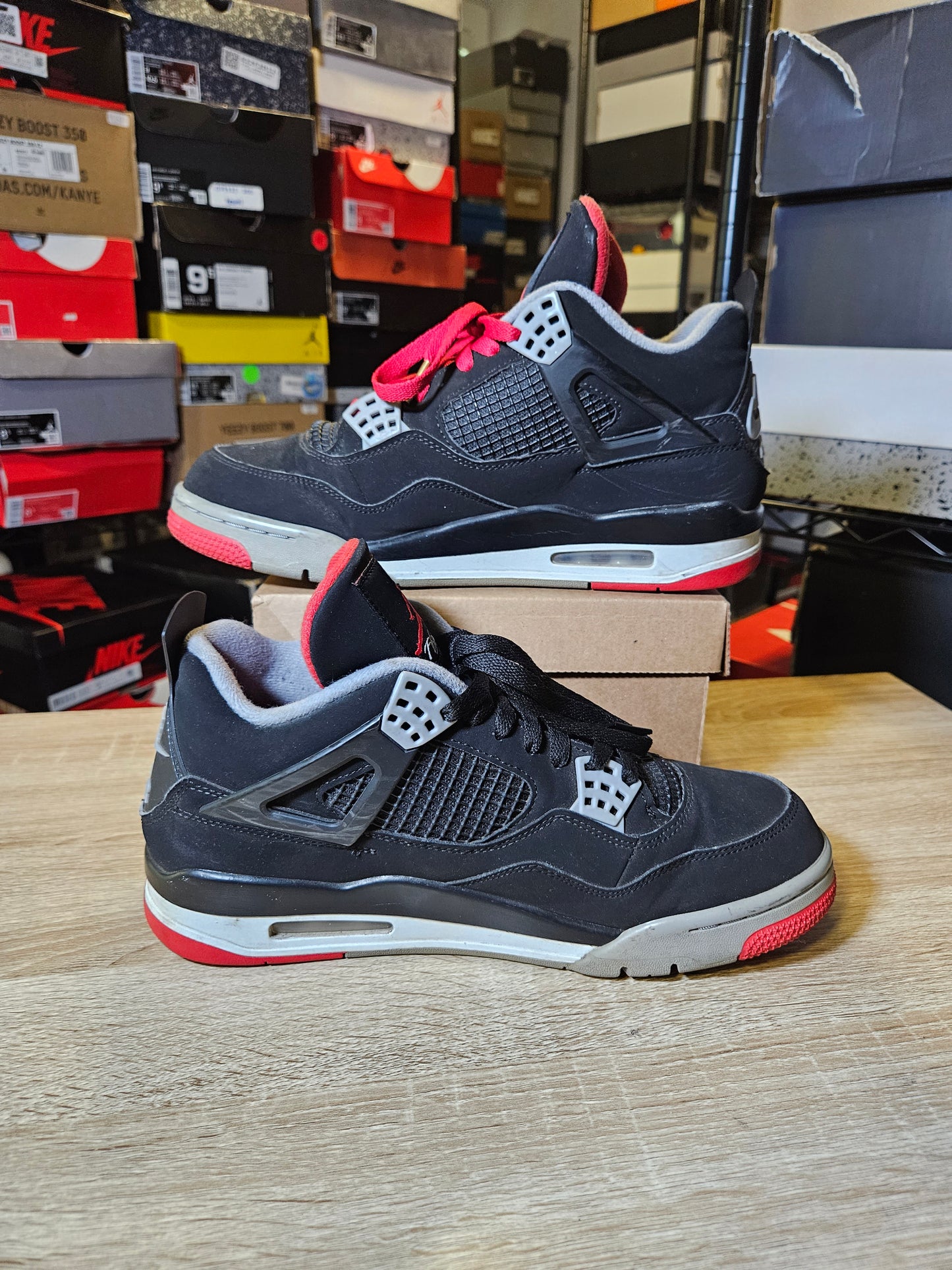 Size 10 - AJ 4 Retro OG Mid Bred 2019