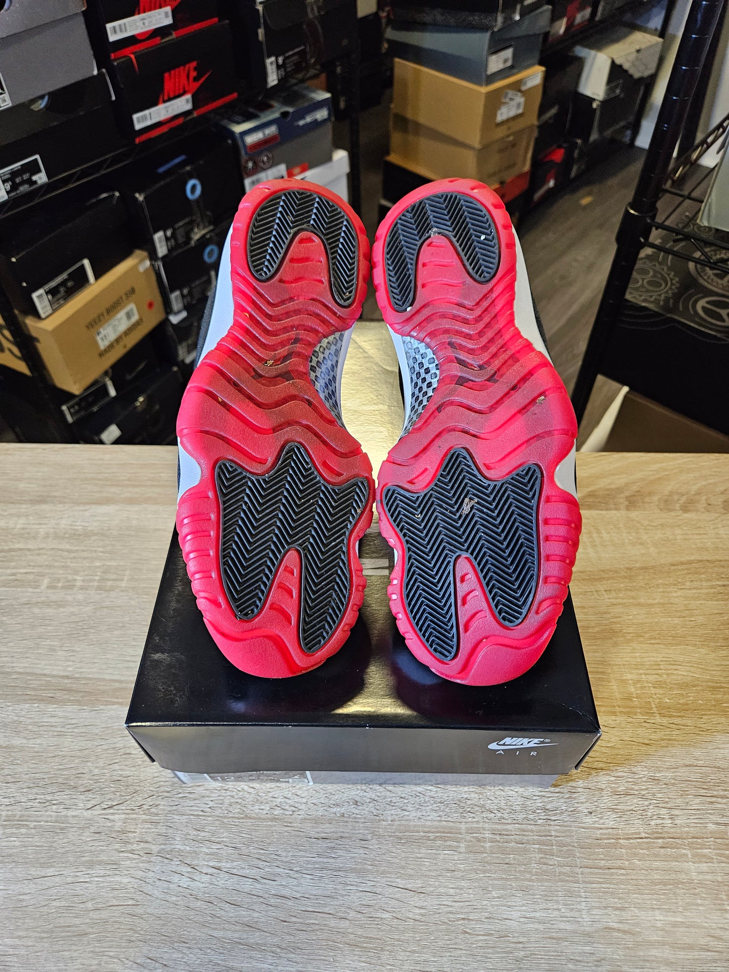 Size 10.5 - AJ 11 Retro Bred Velvet