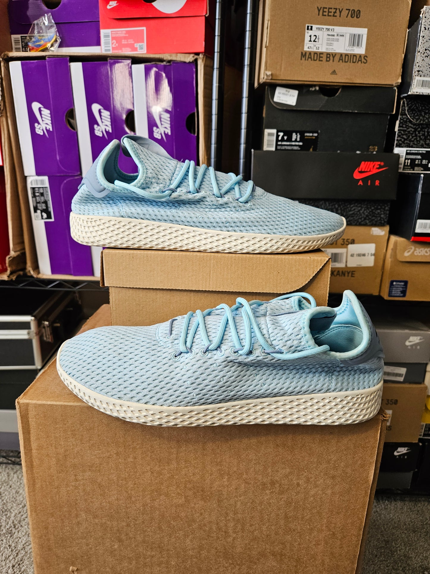 Size 10.5 - Pharrell x Tennis Hu Ice Blue