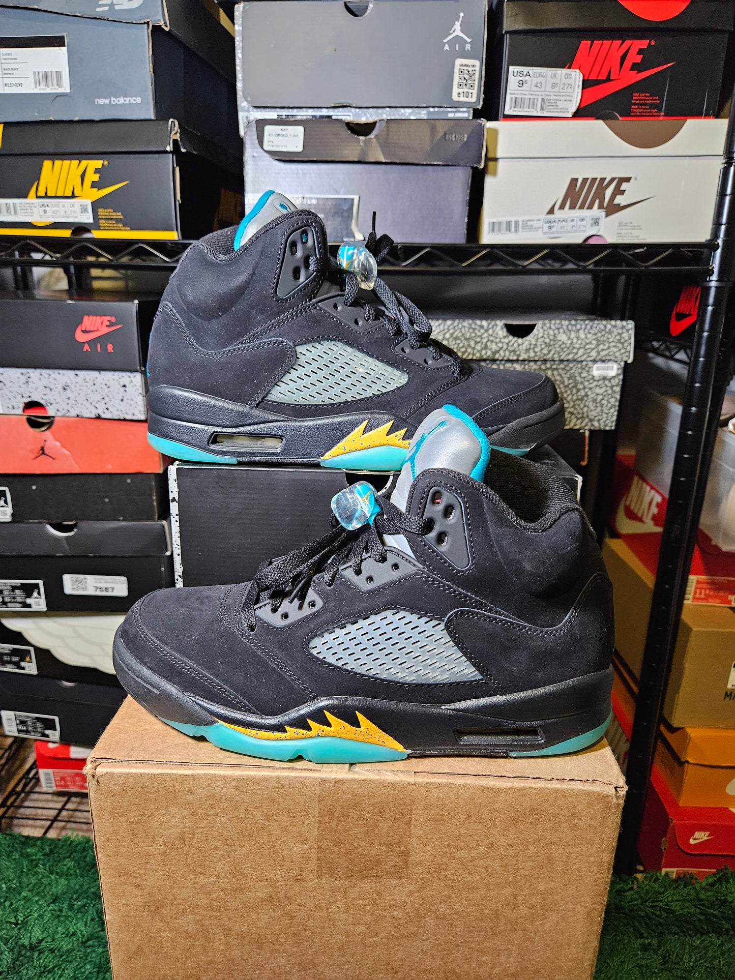 Size 9 - AJ 5 Retro Mid Aqua