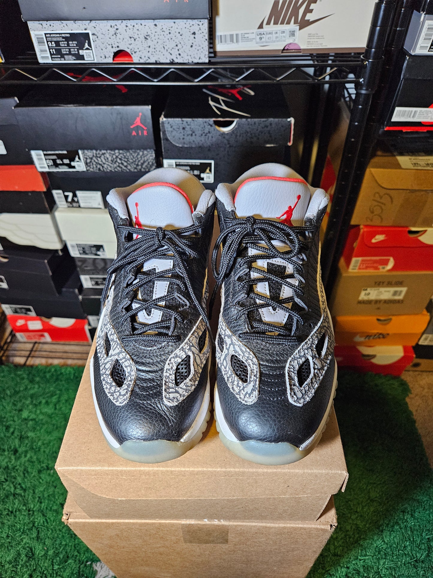 Size 9 - AJ 11 Retro IE Low Black Cement