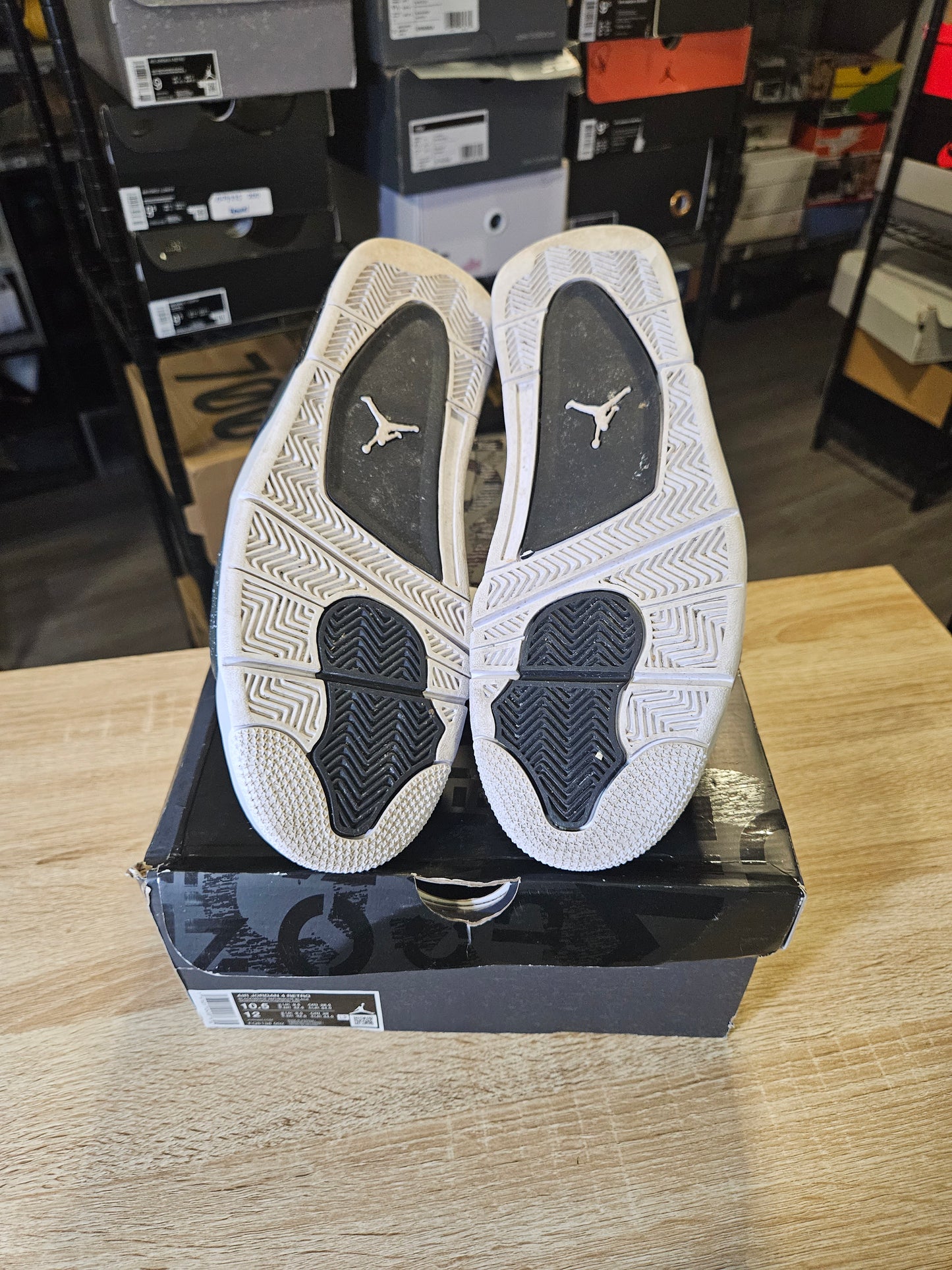 Size 10.5 - AJ 4 Retro 2024 Fear