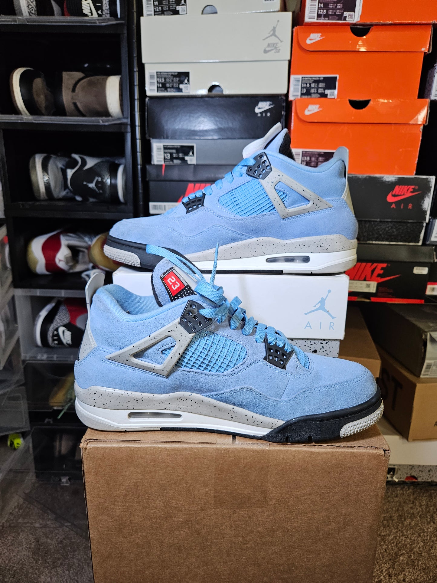 Size 10 - AJ 4 Retro Mid University Blue
