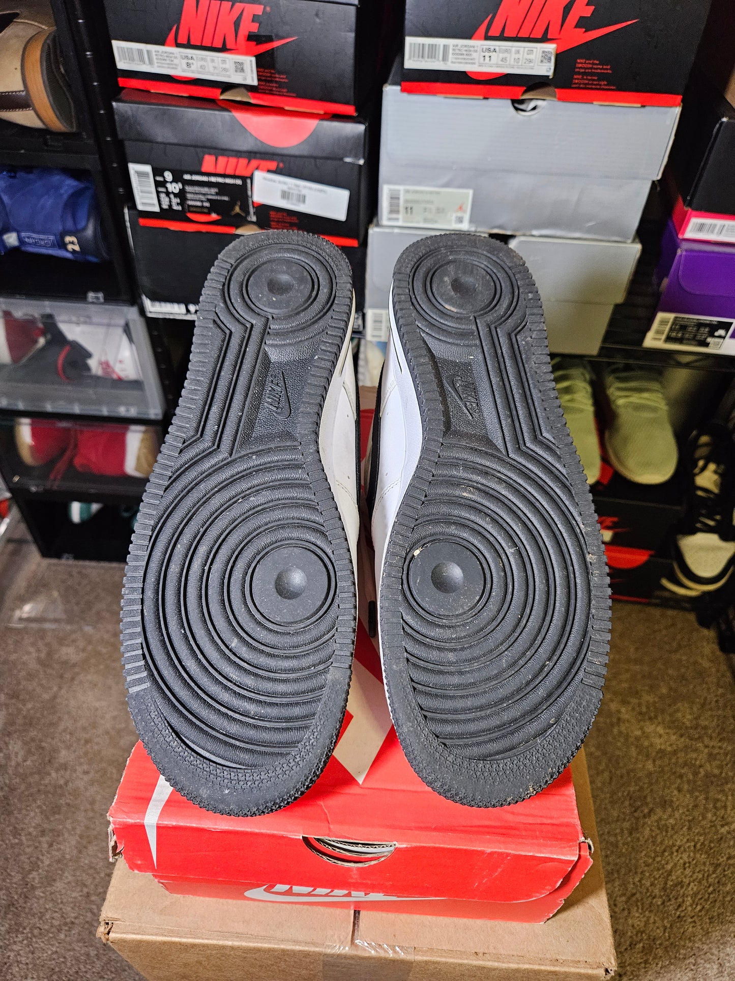 Size 9.5 - AF 1 Low NY vs. NY 2020