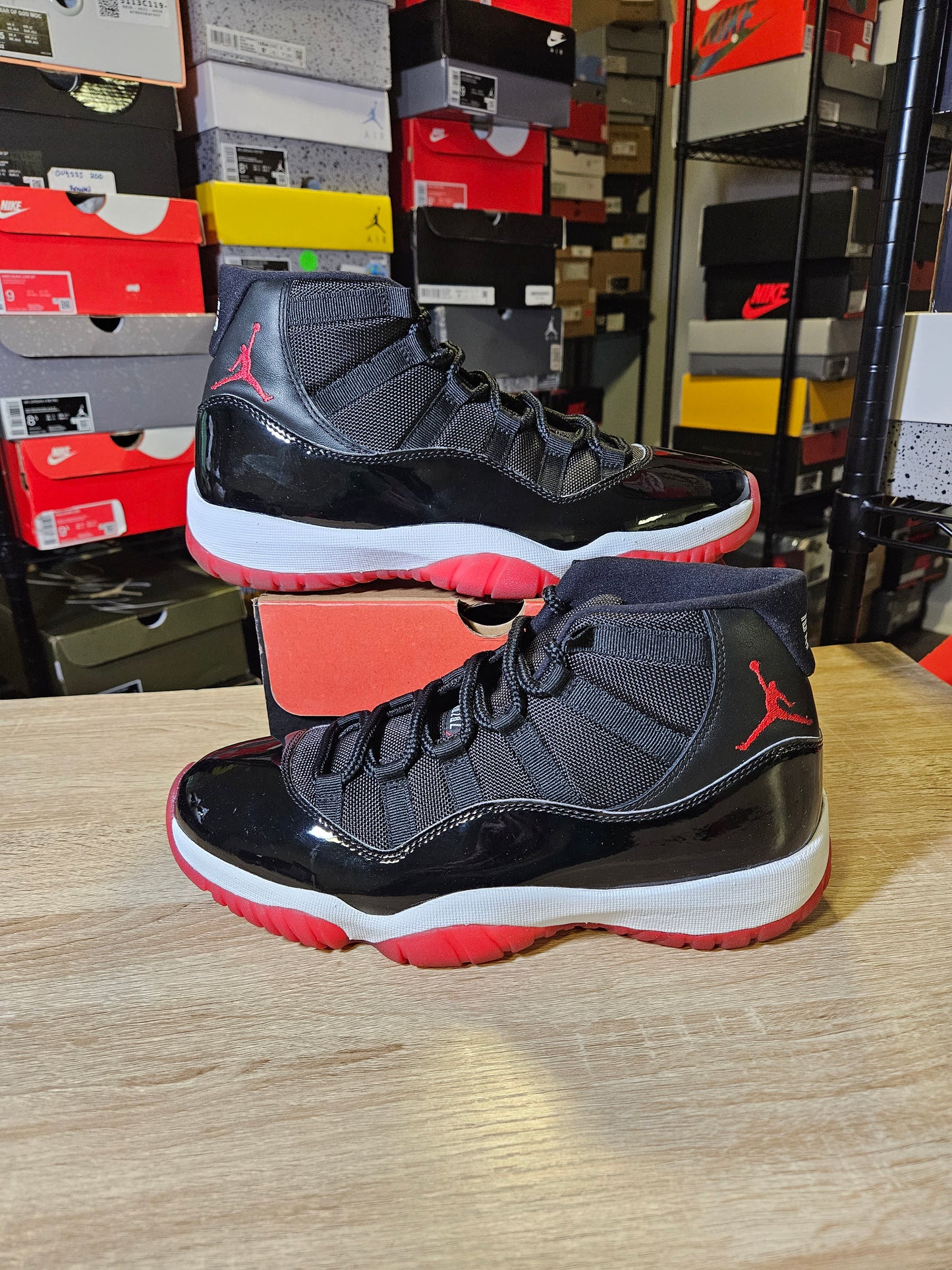 Size 10 - AJ 11 Retro High Bred