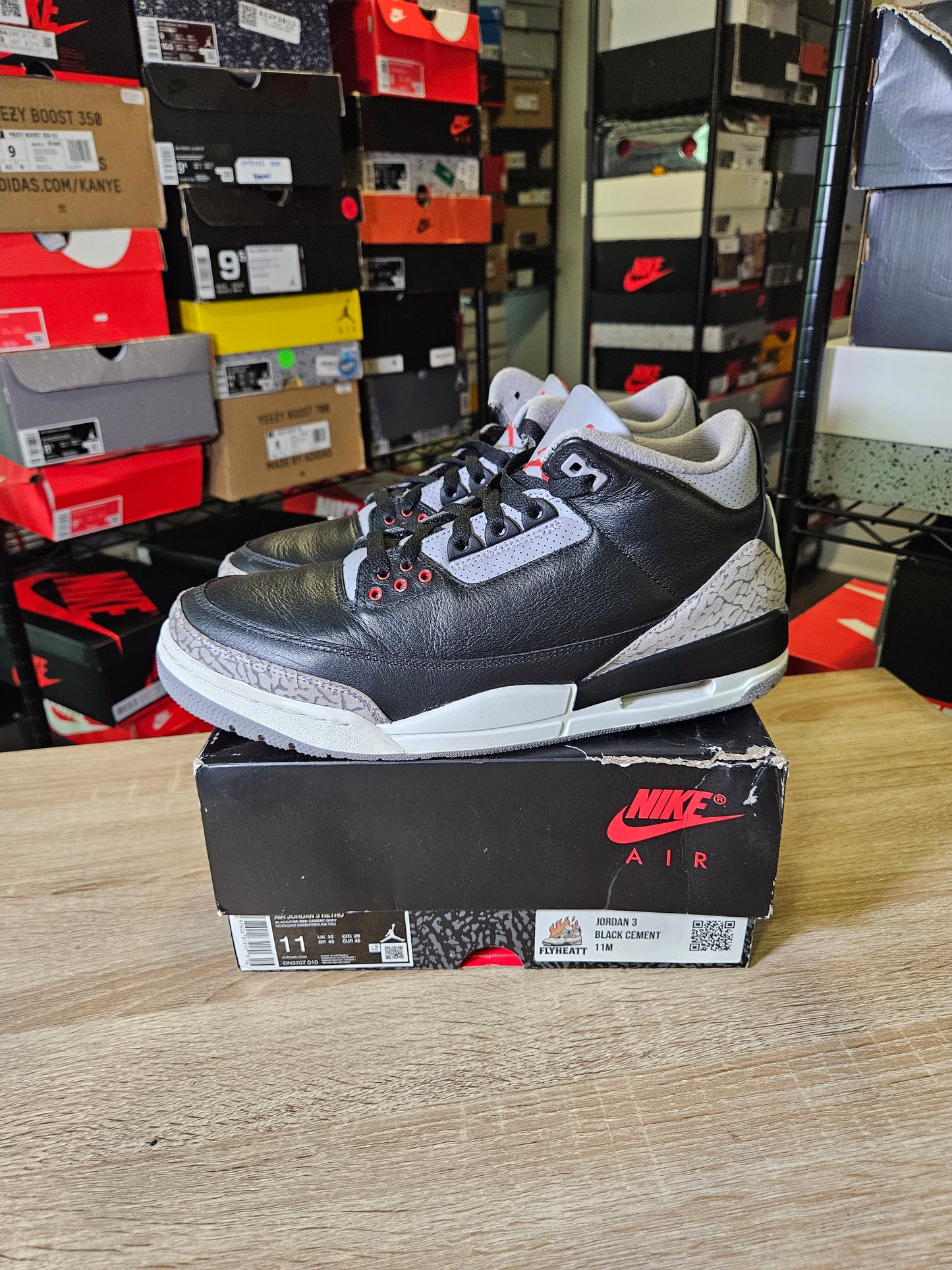 Size 11 - AJ 3 Retro OG 2024 Black Cement