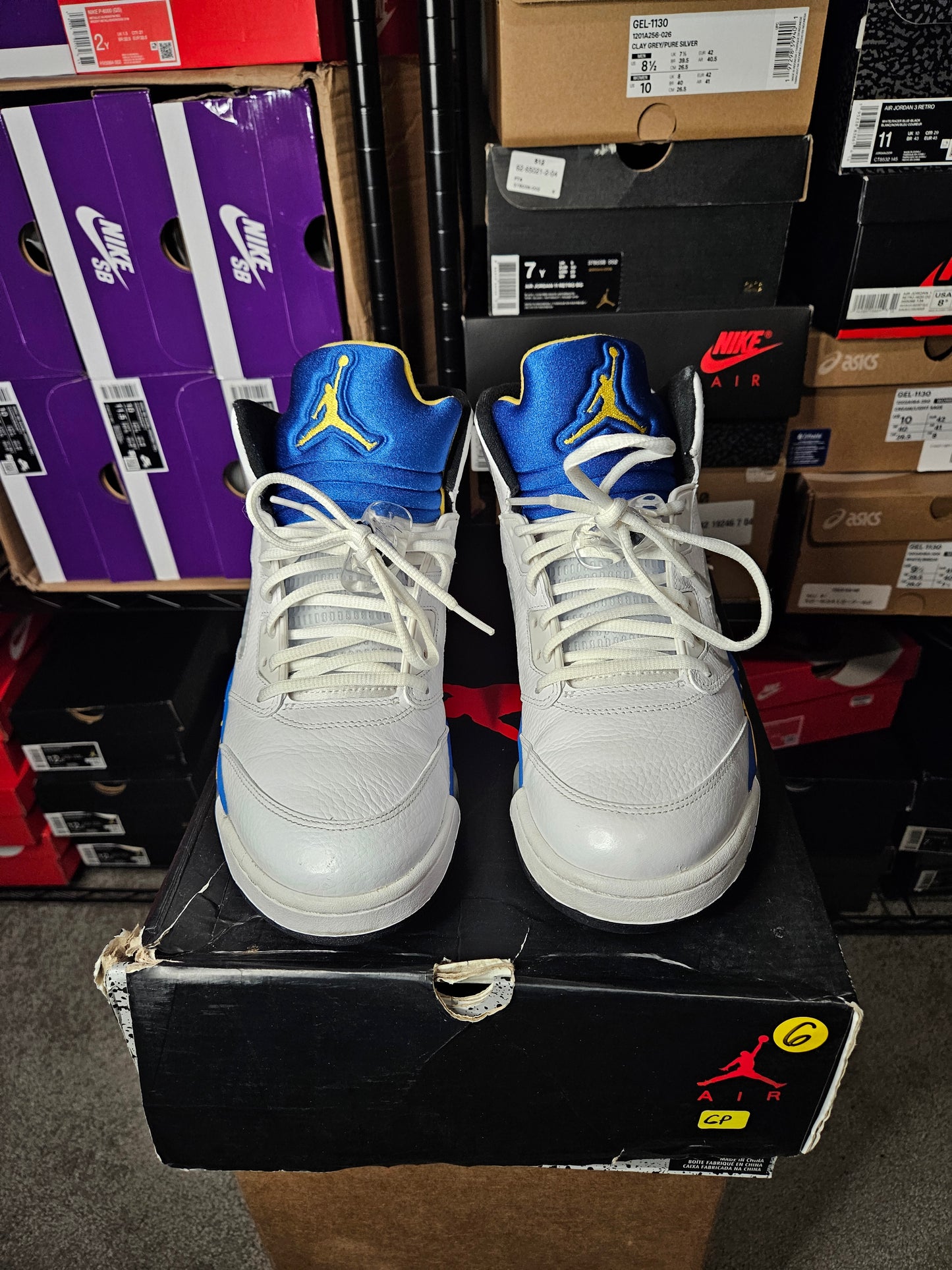 Size 10.5 - AJ 5 Retro 2013 Laney