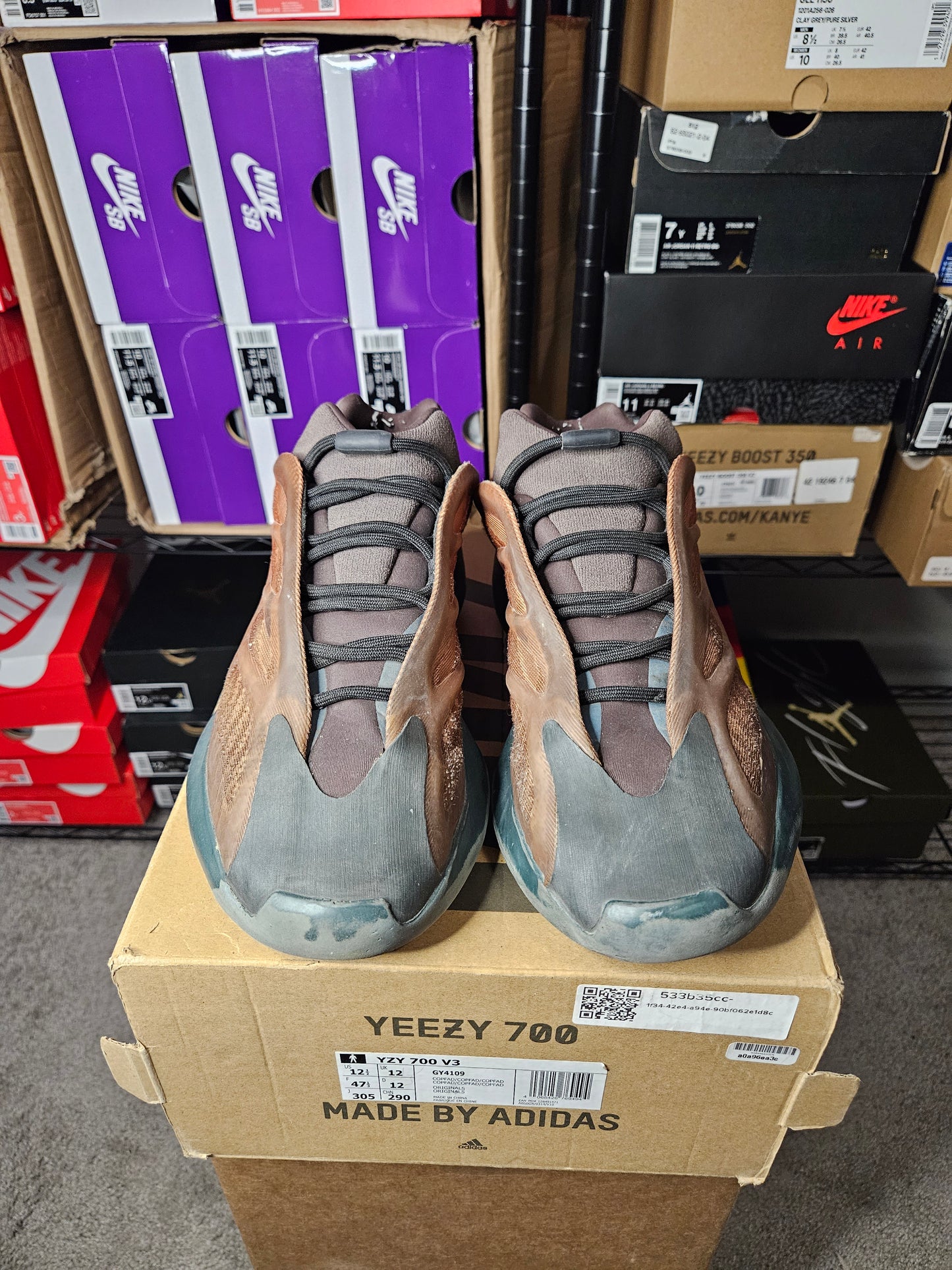 Size 12.5 - YZY 700 V3 Copper Fade