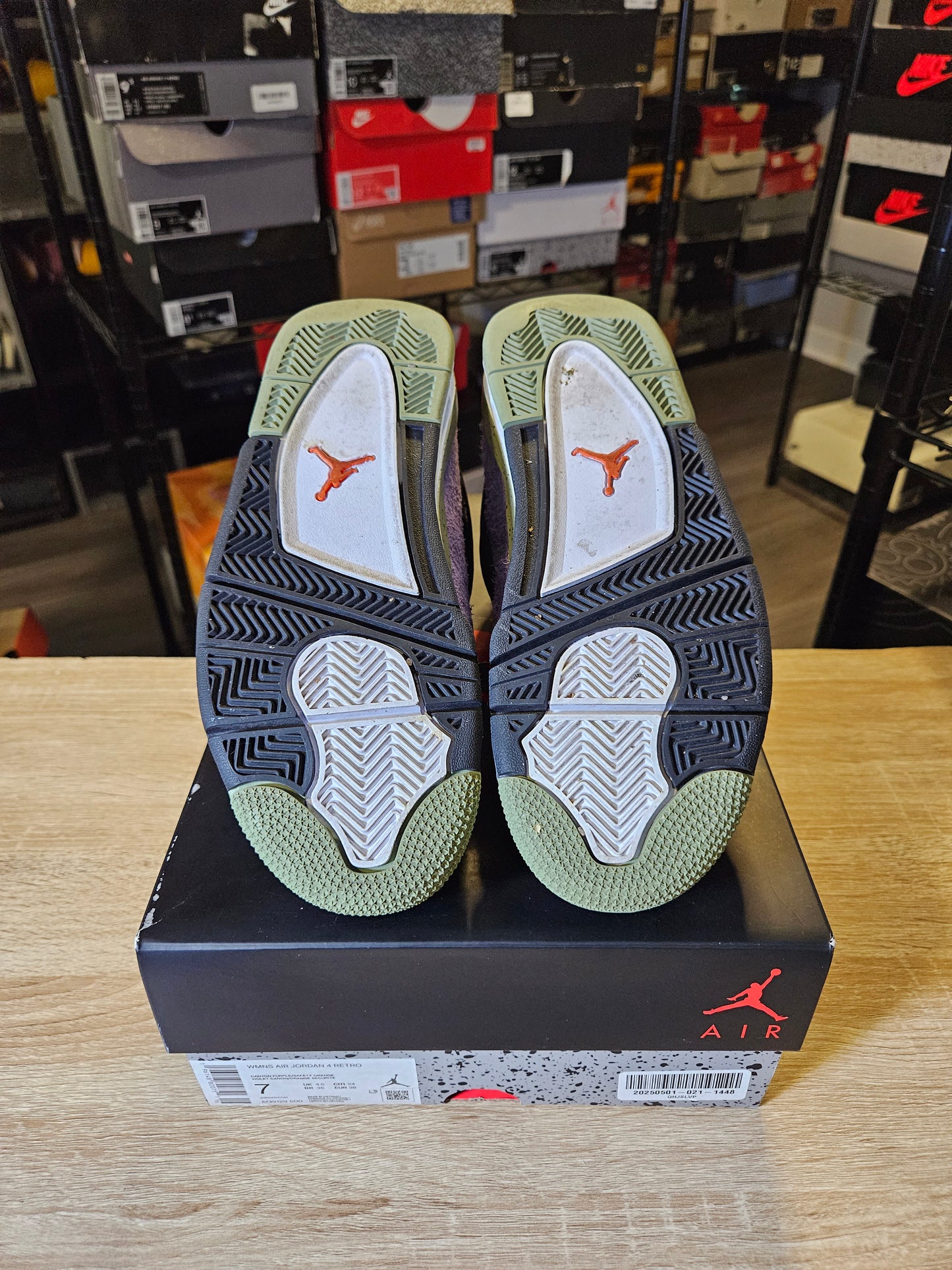 Size 5.5M - AJ 4 Retro Mid Canyon Purple