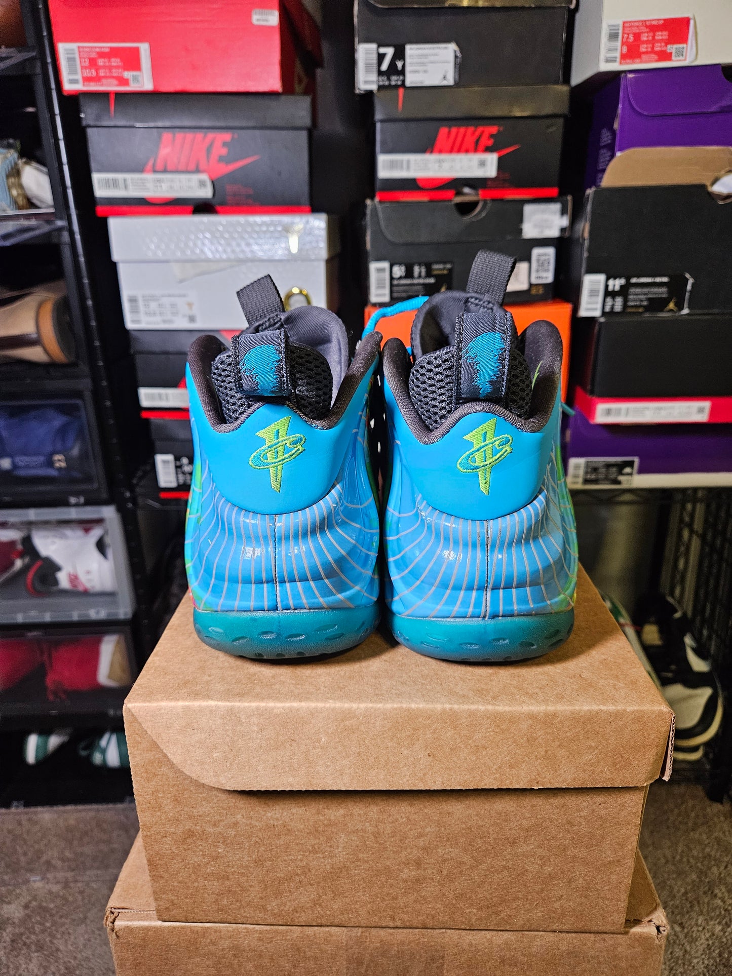 Size 10.5 - Foamposite Weatherman